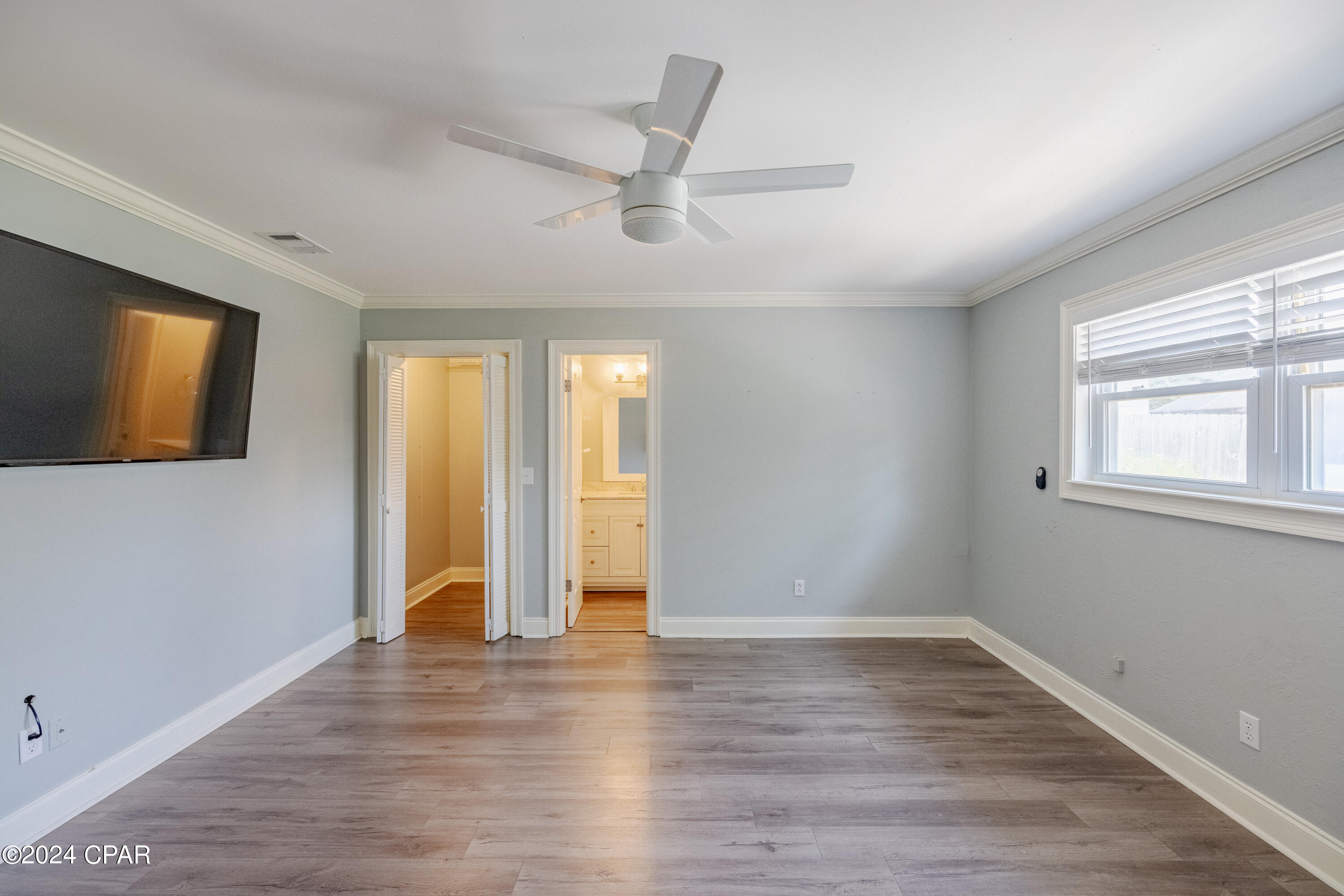 407 W Gulf Boulevard