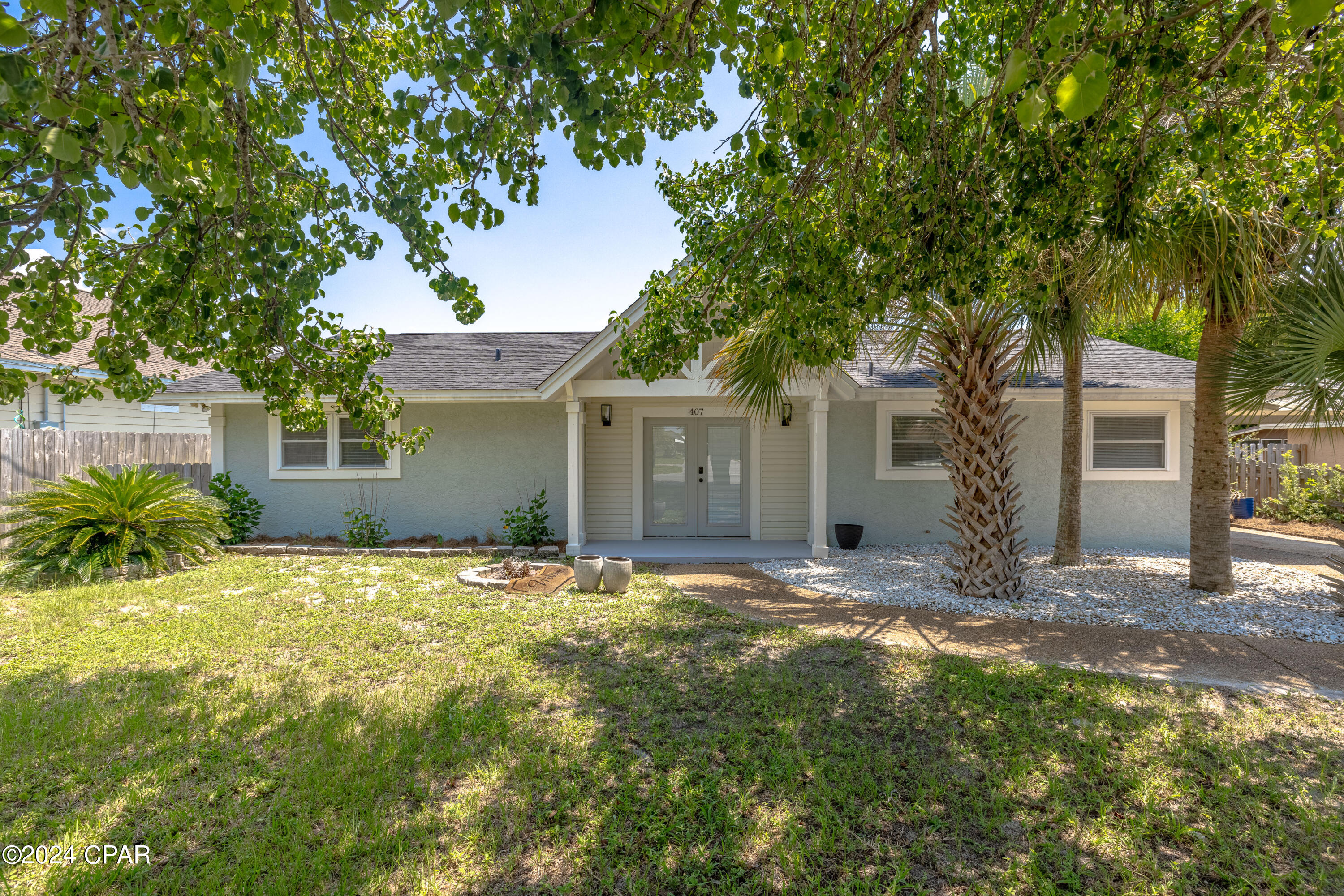 407 W Gulf Boulevard