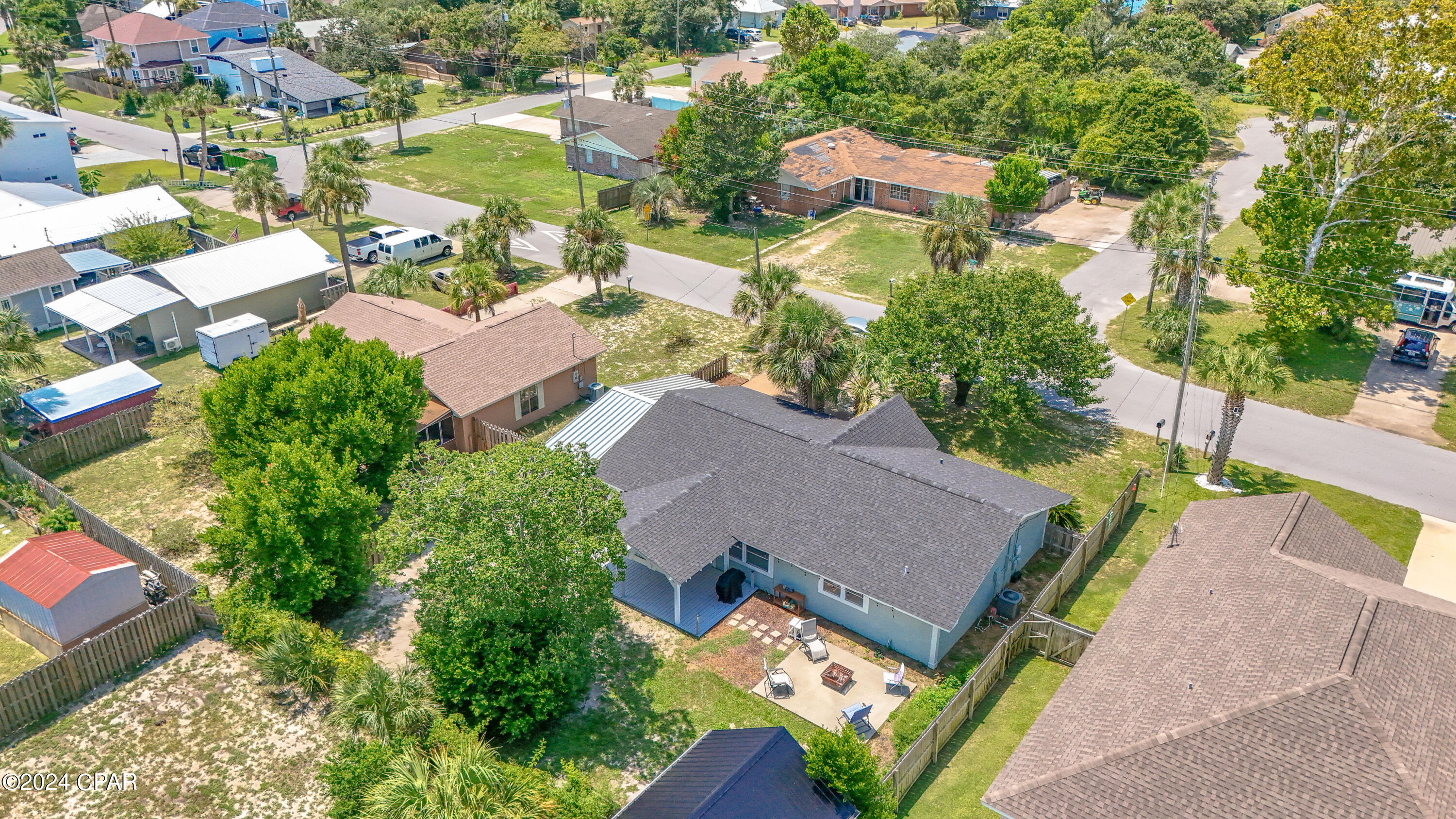 407 W Gulf Boulevard