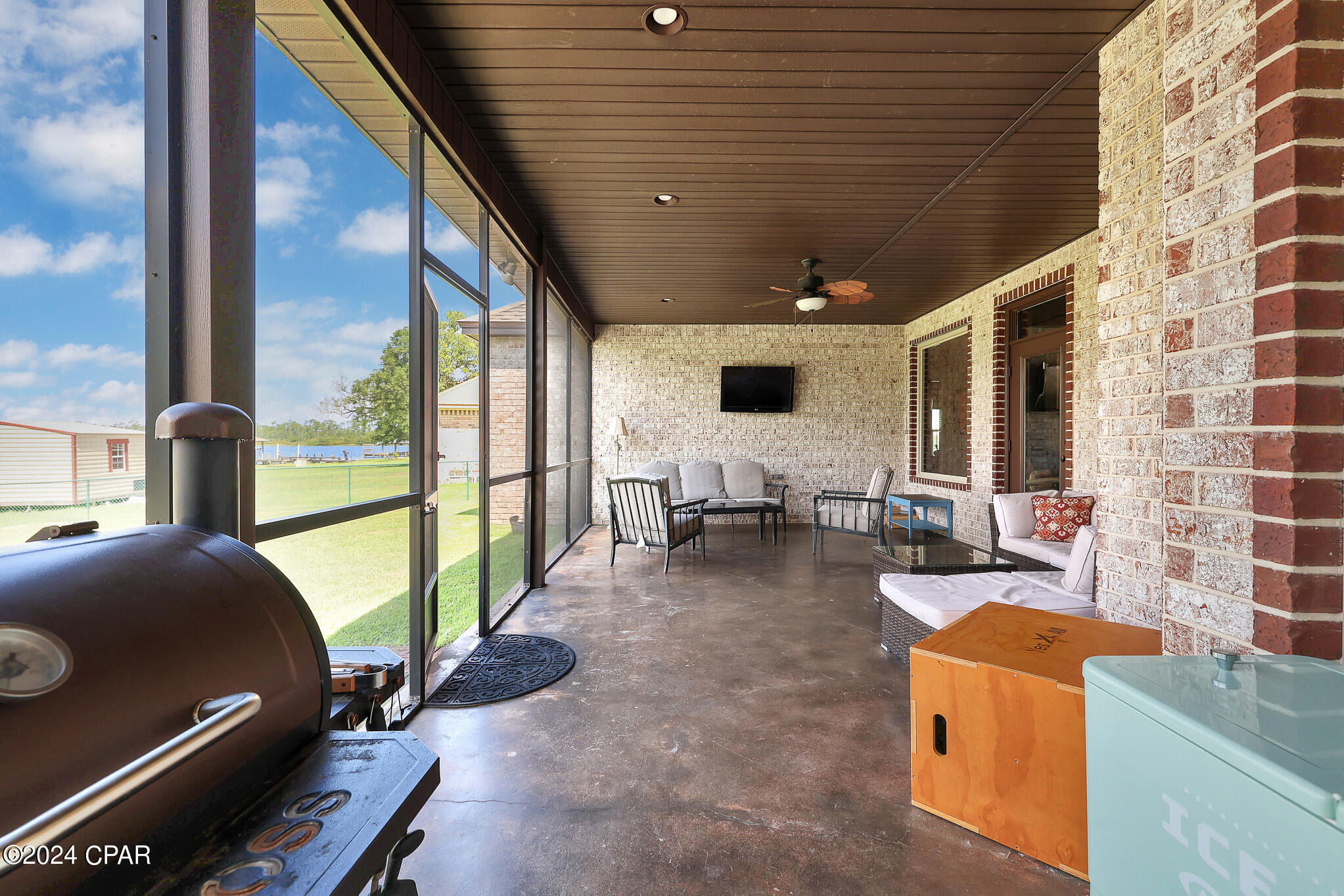 6319 Oak Knoll Road