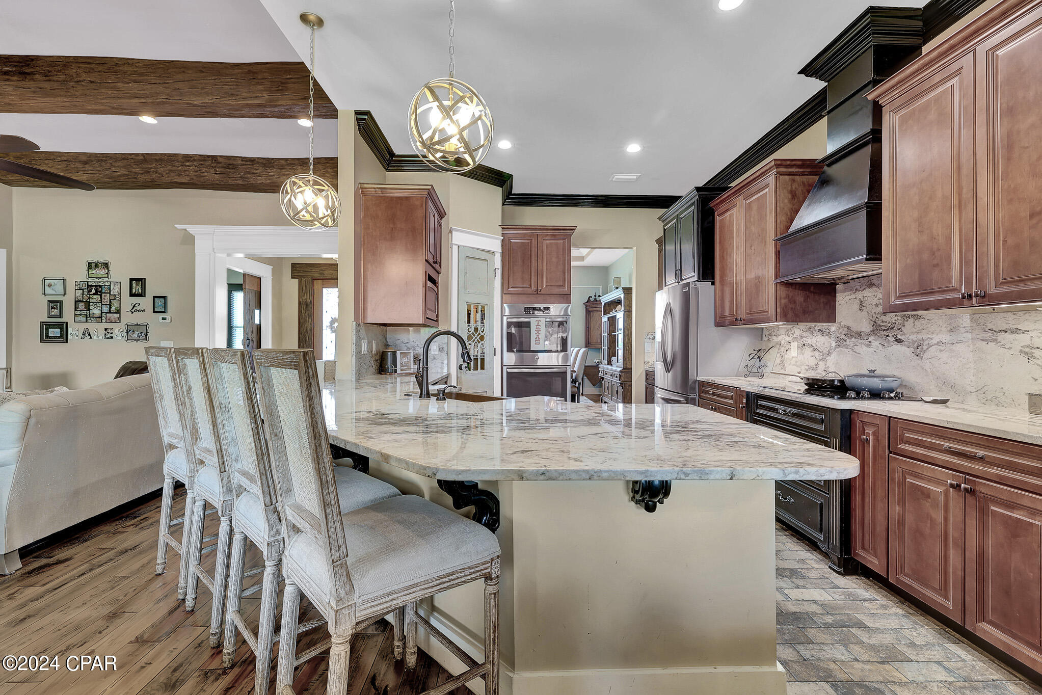 6319 Oak Knoll Road