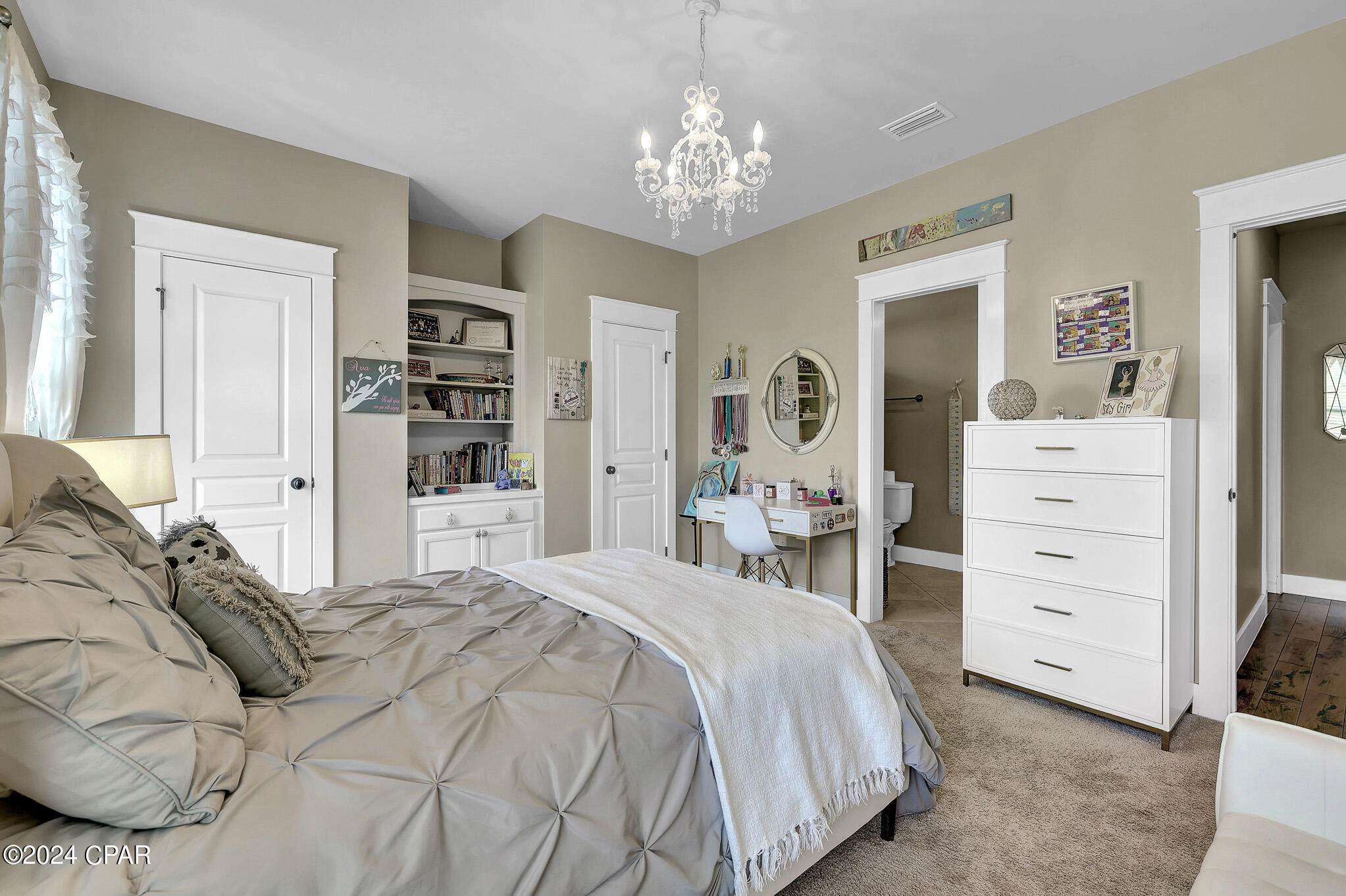 6319 Oak Knoll Road