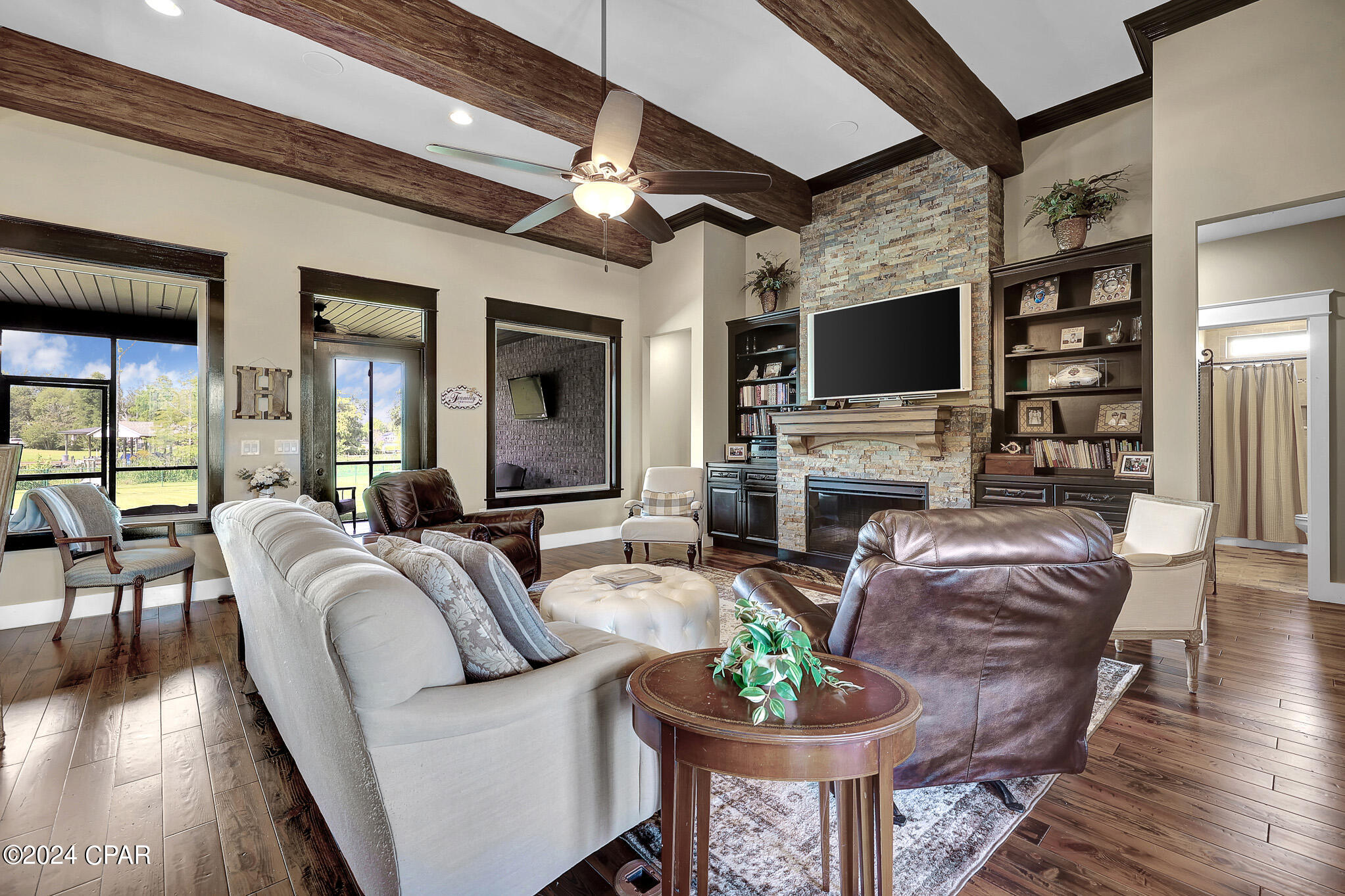 6319 Oak Knoll Road