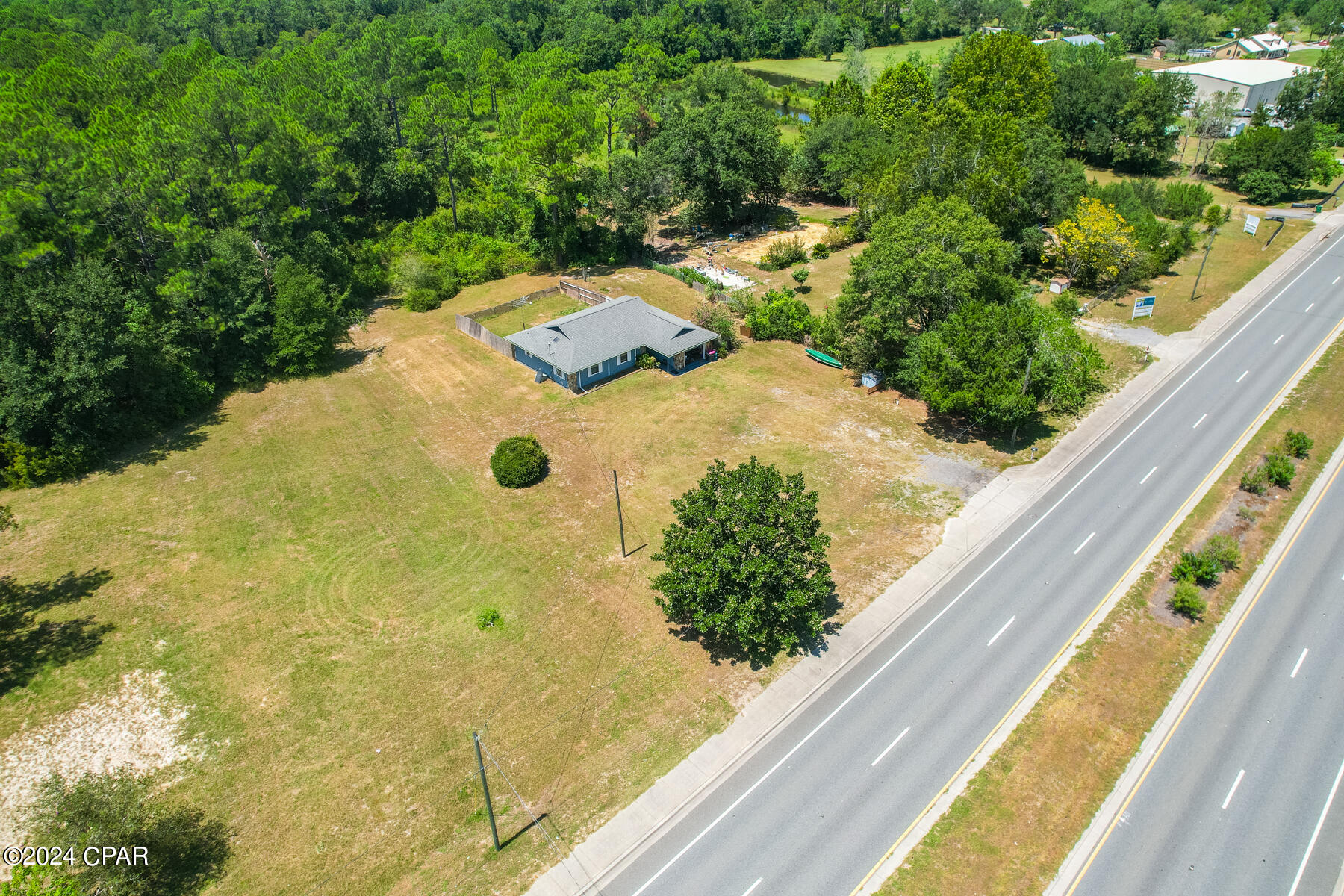 9523 Highway 79