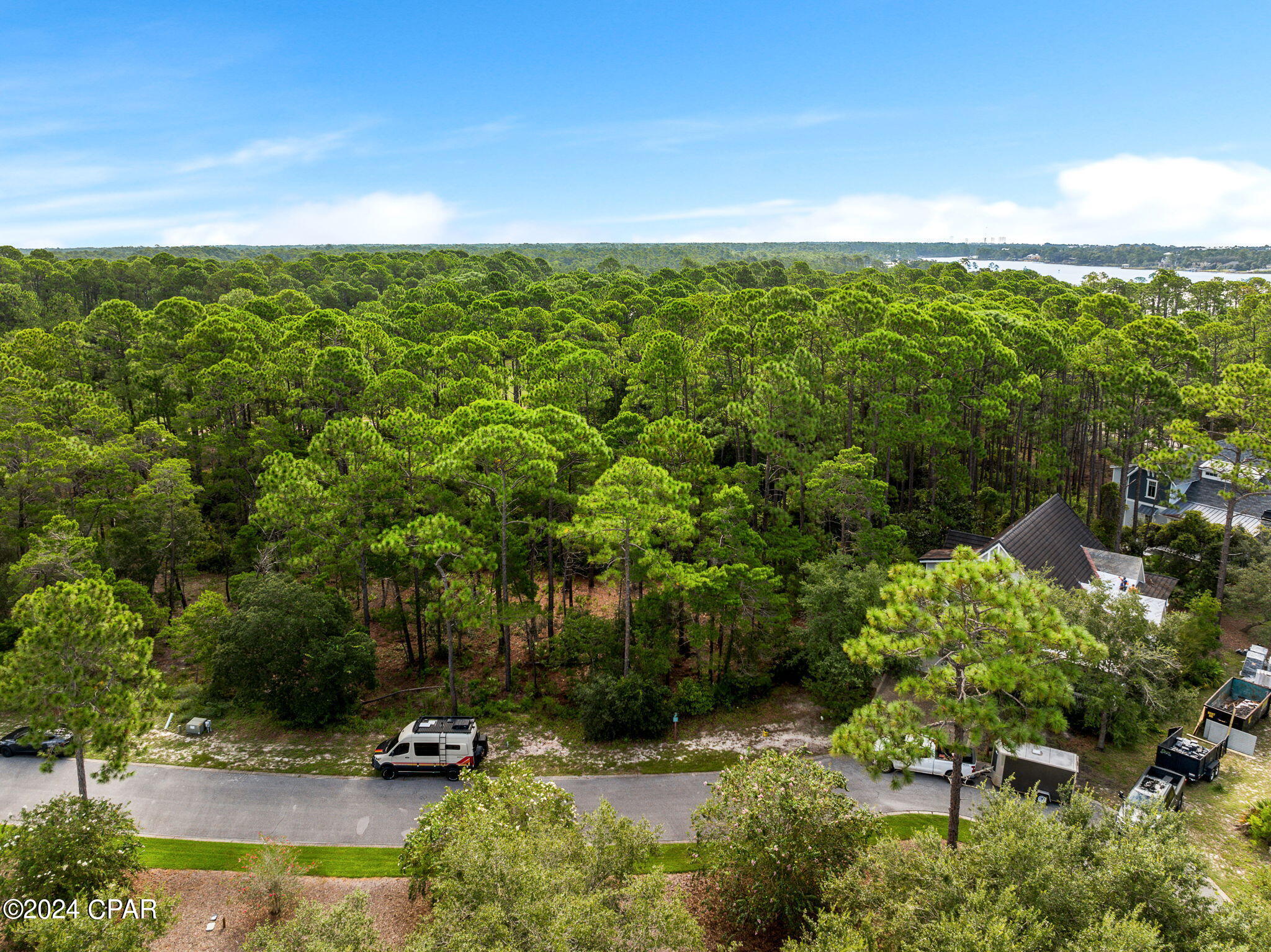 1318 E Lakewalk Circle