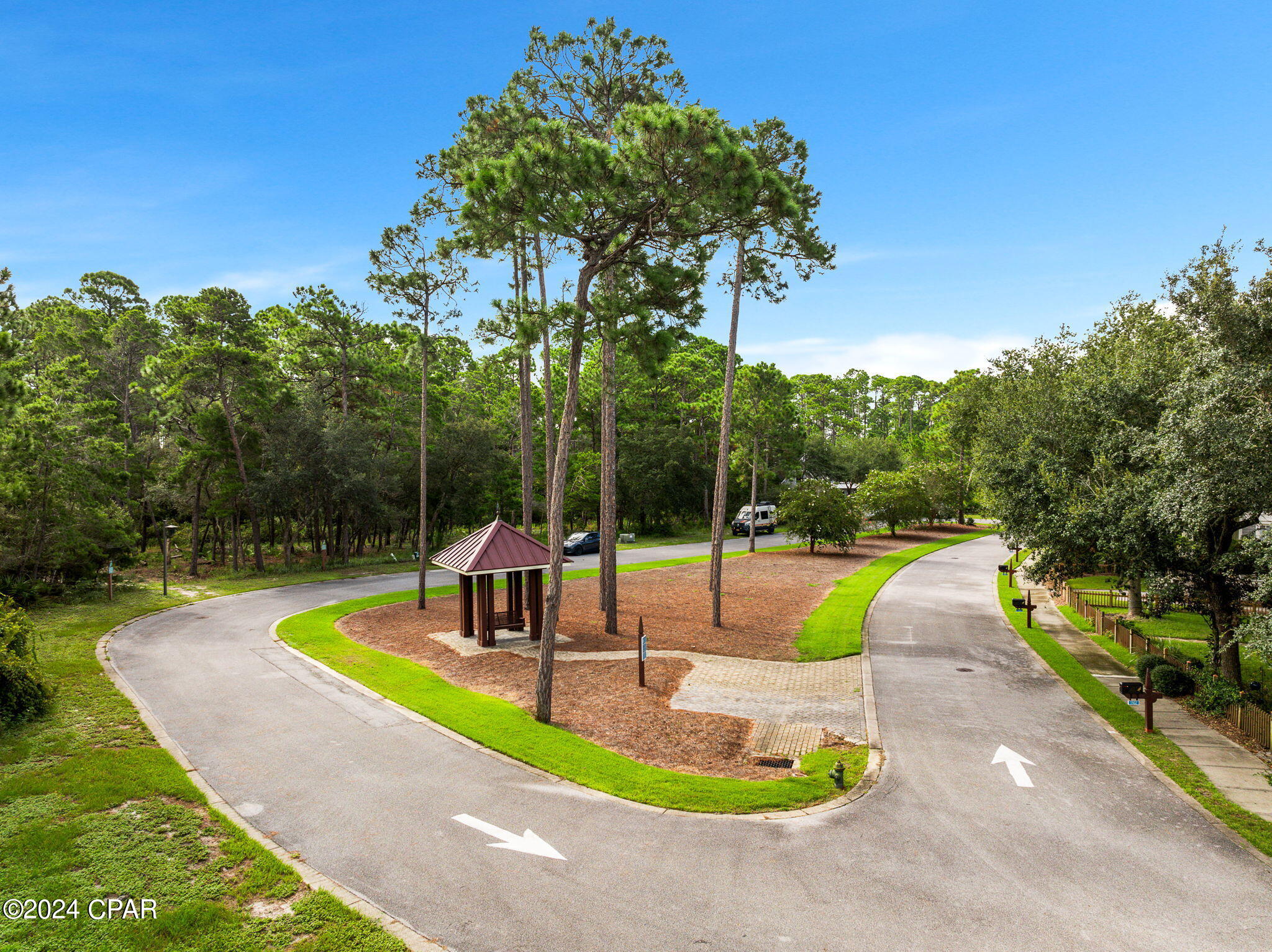1318 E Lakewalk Circle