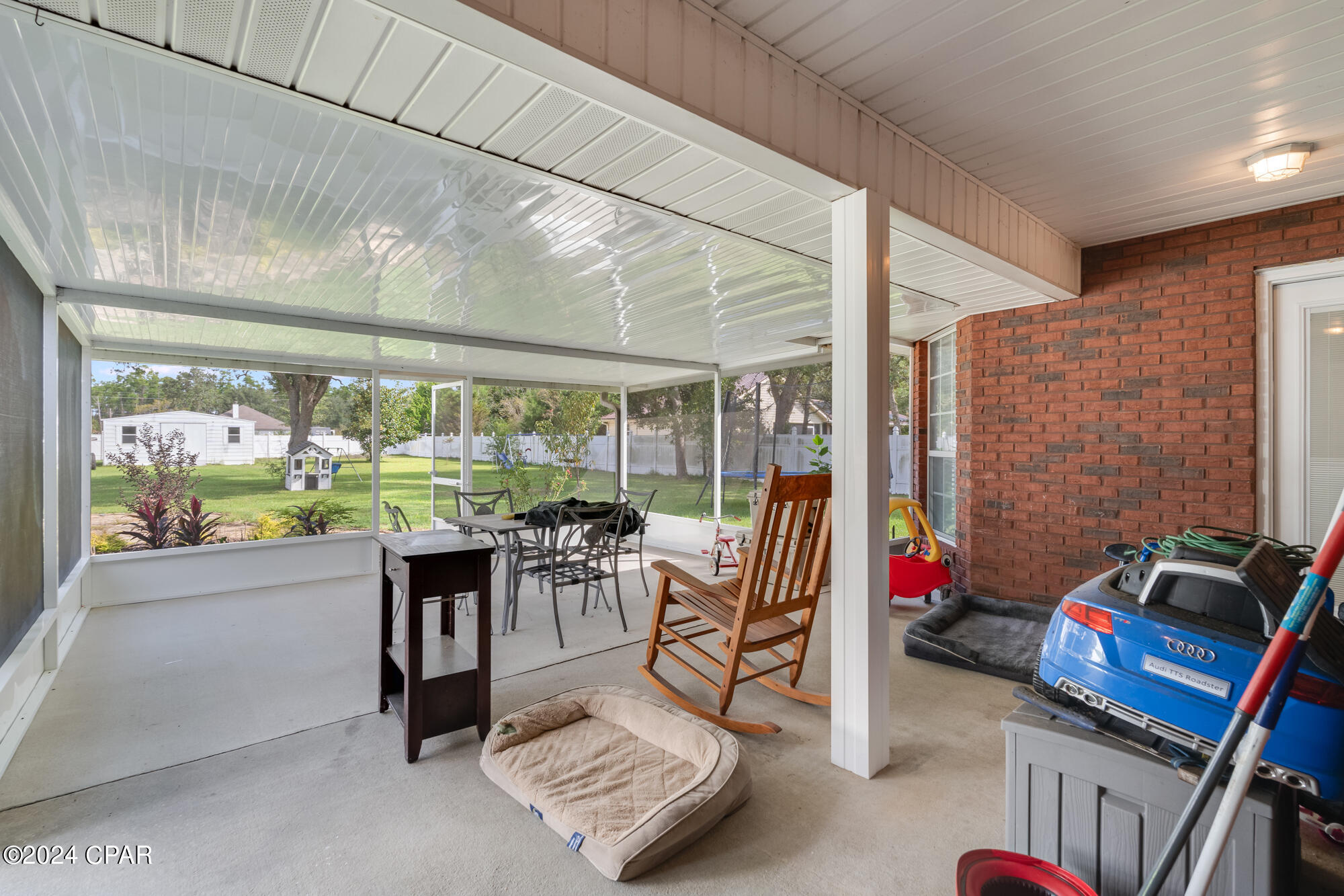 201 White Oaks Boulevard
