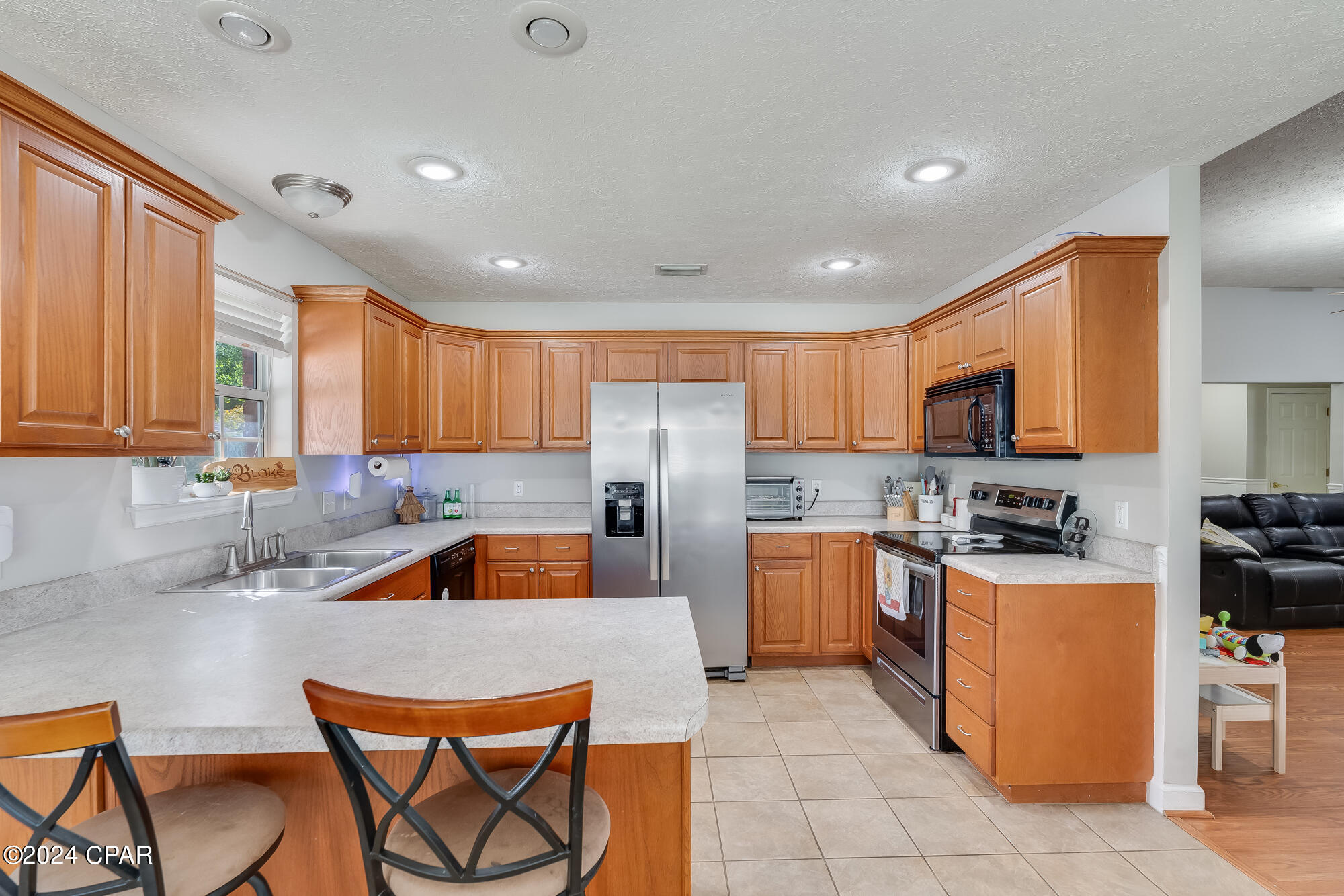 201 White Oaks Boulevard