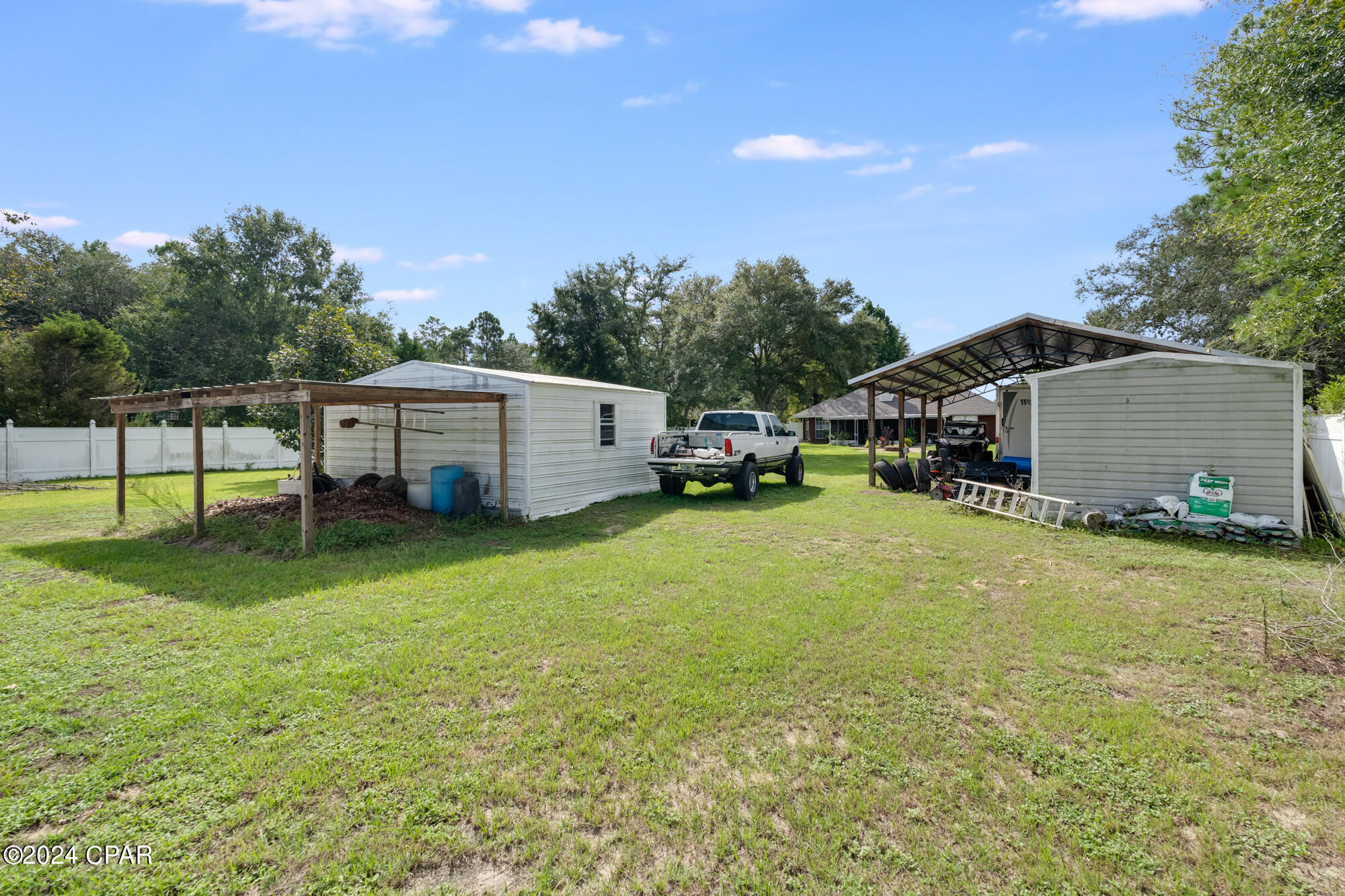 201 White Oaks Boulevard