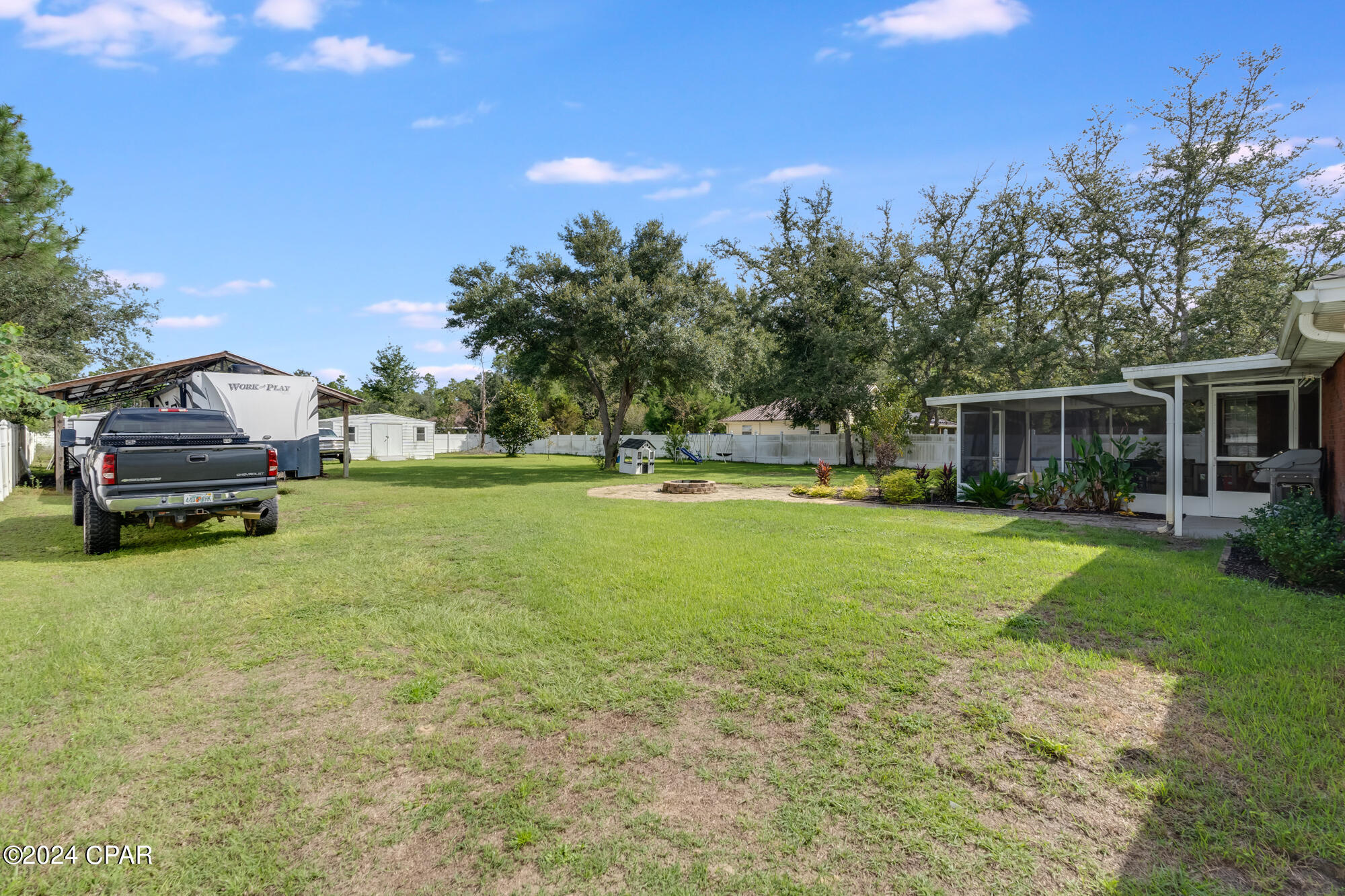 201 White Oaks Boulevard