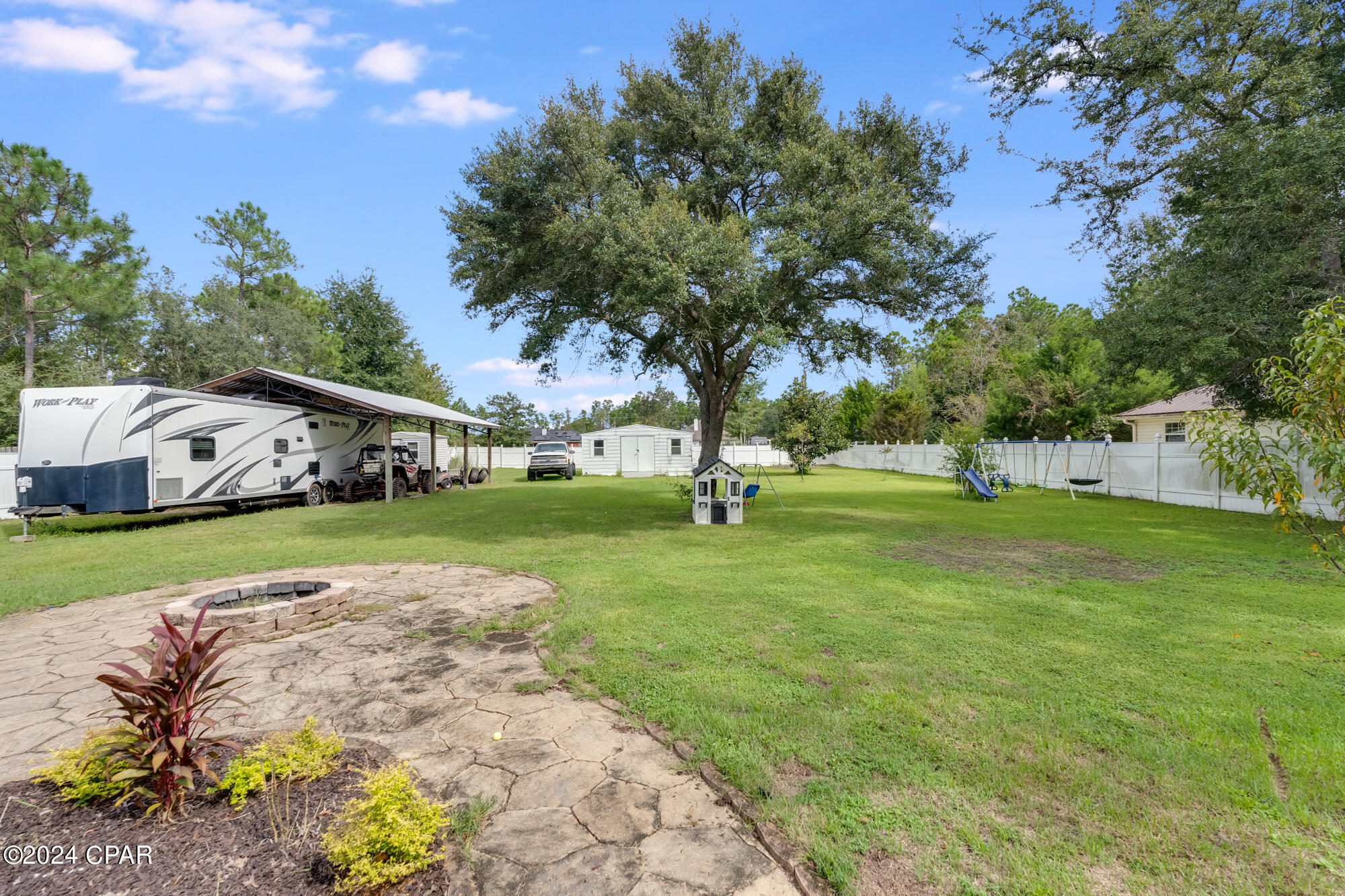 201 White Oaks Boulevard