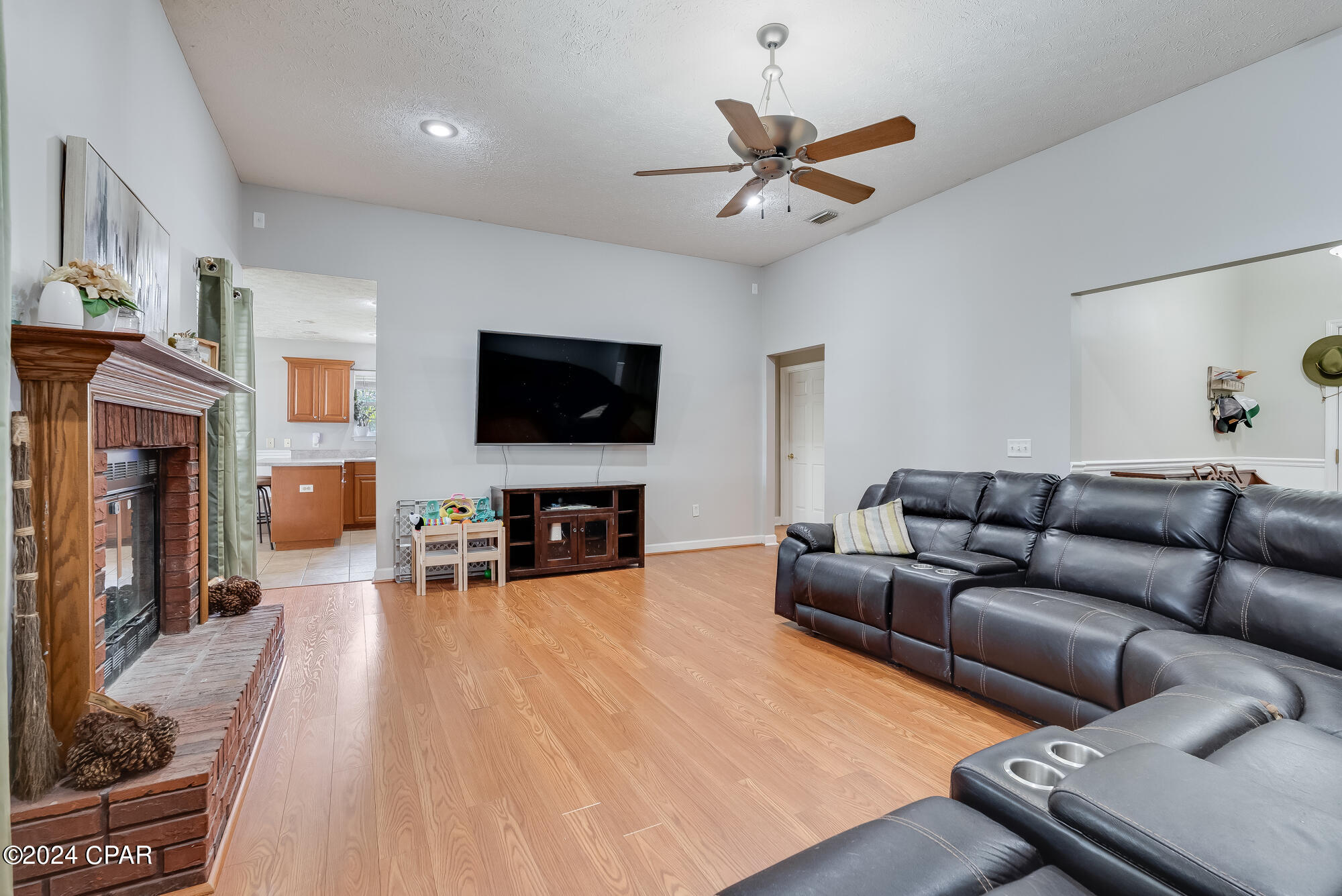 201 White Oaks Boulevard