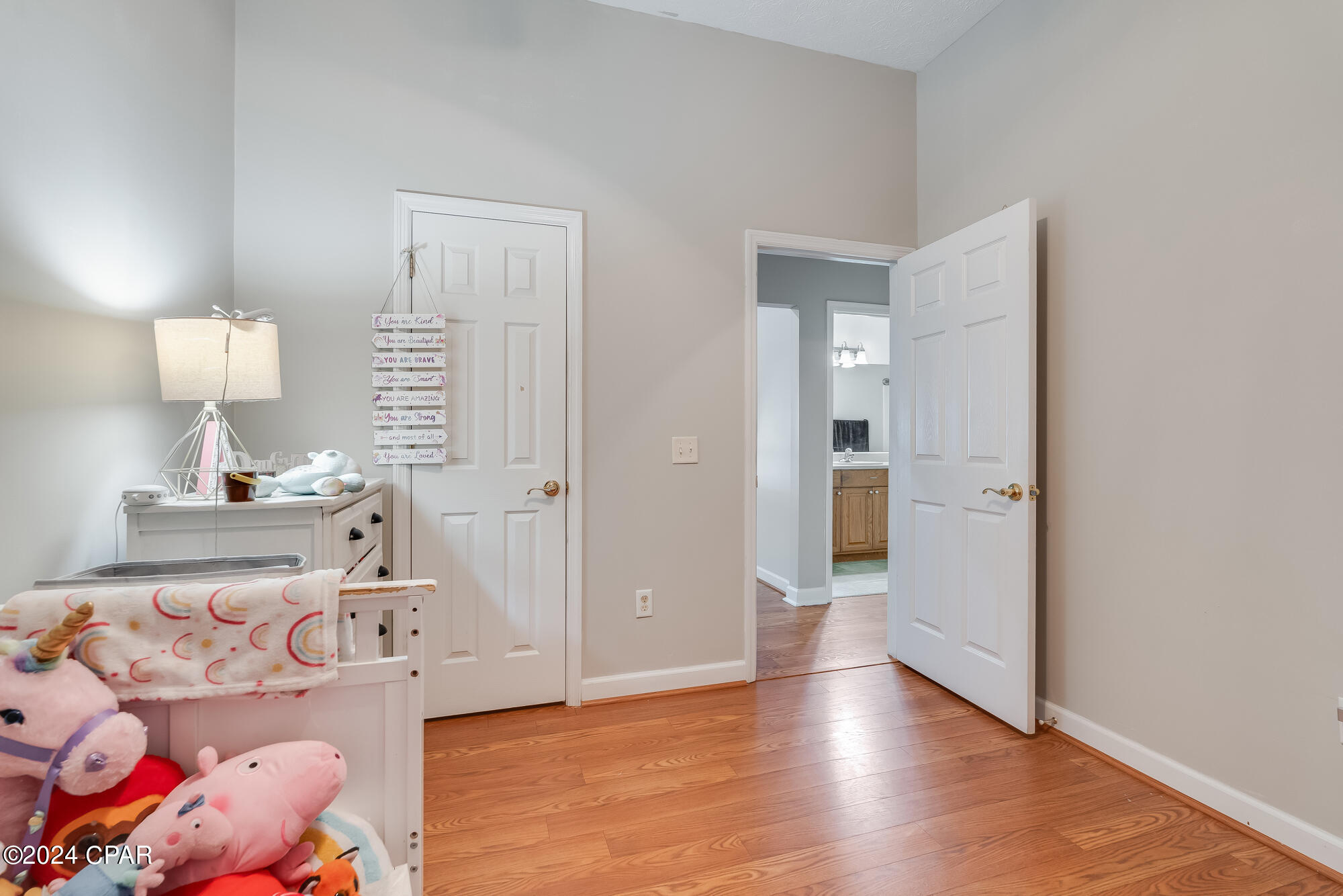 201 White Oaks Boulevard
