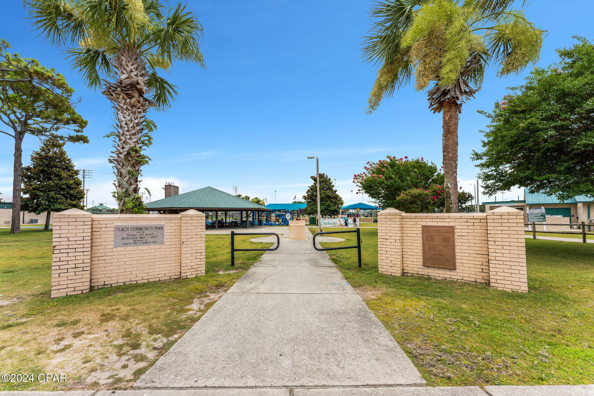 504 Sea Breeze Drive