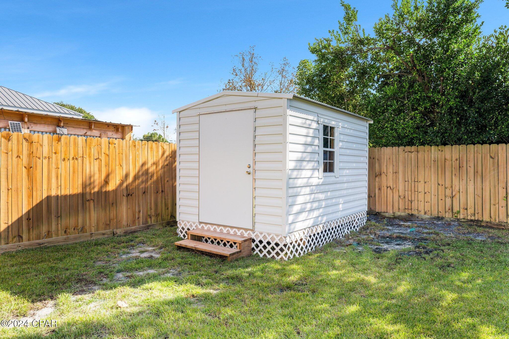 504 Sea Breeze Drive