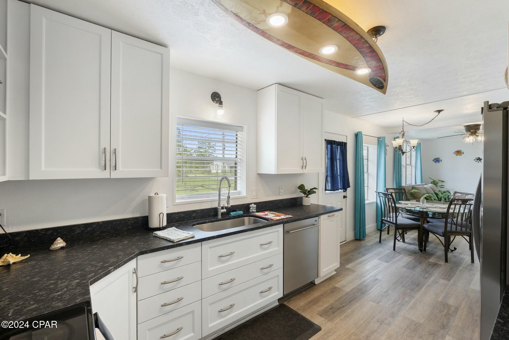 3915 W 25th Court