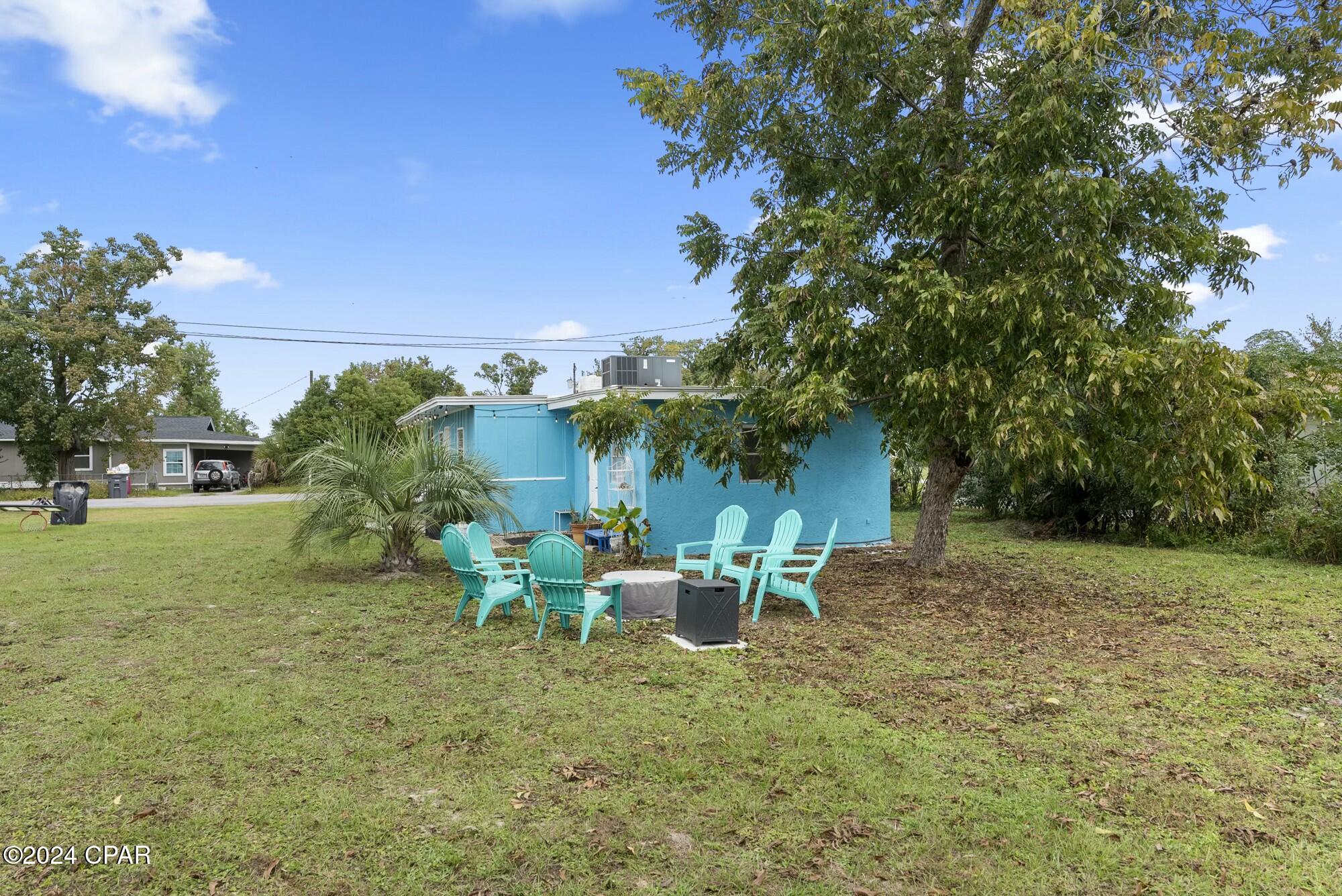 3915 W 25th Court