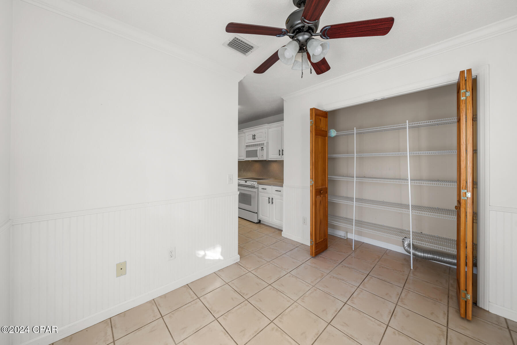 141 Lakeridge Drive