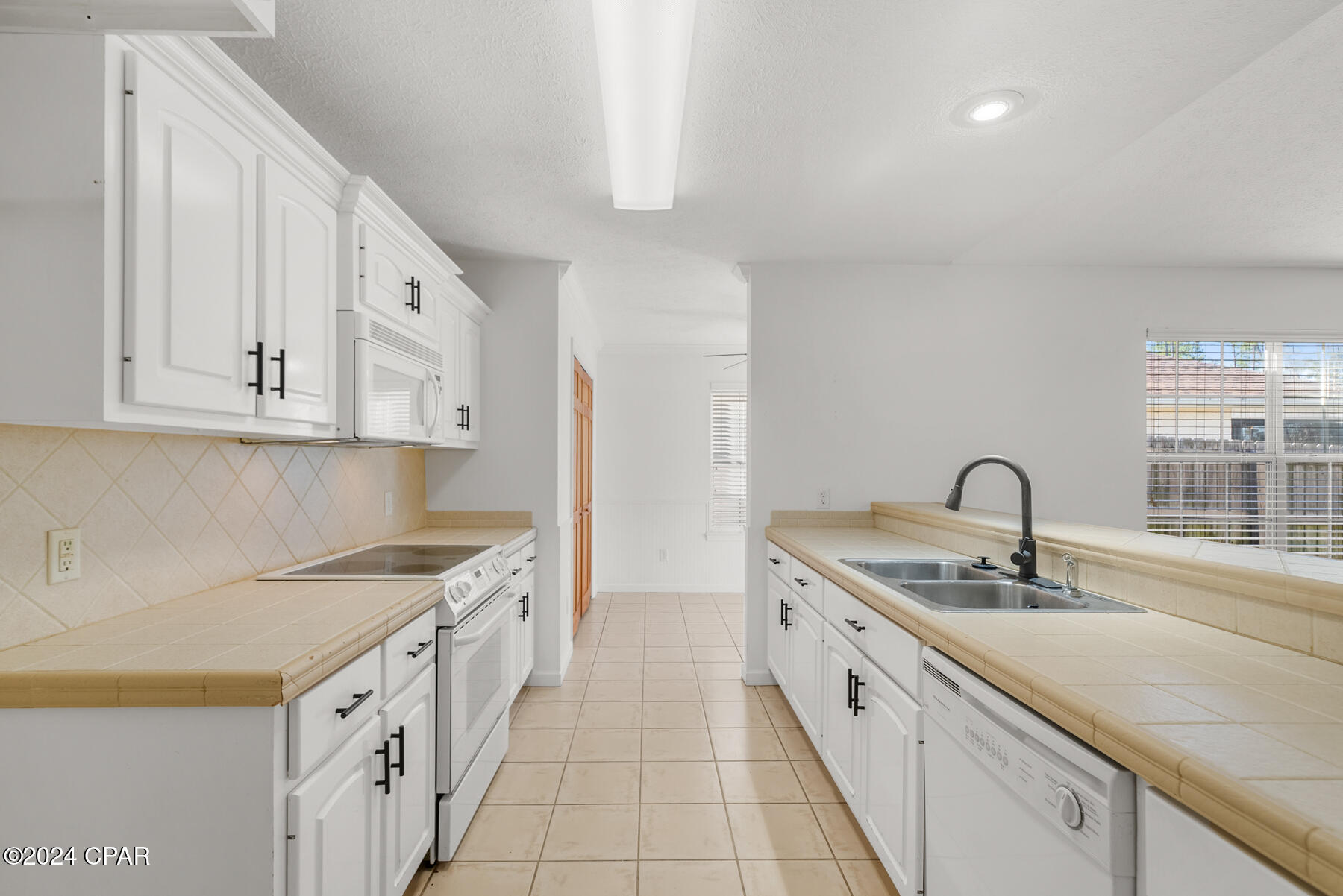 141 Lakeridge Drive