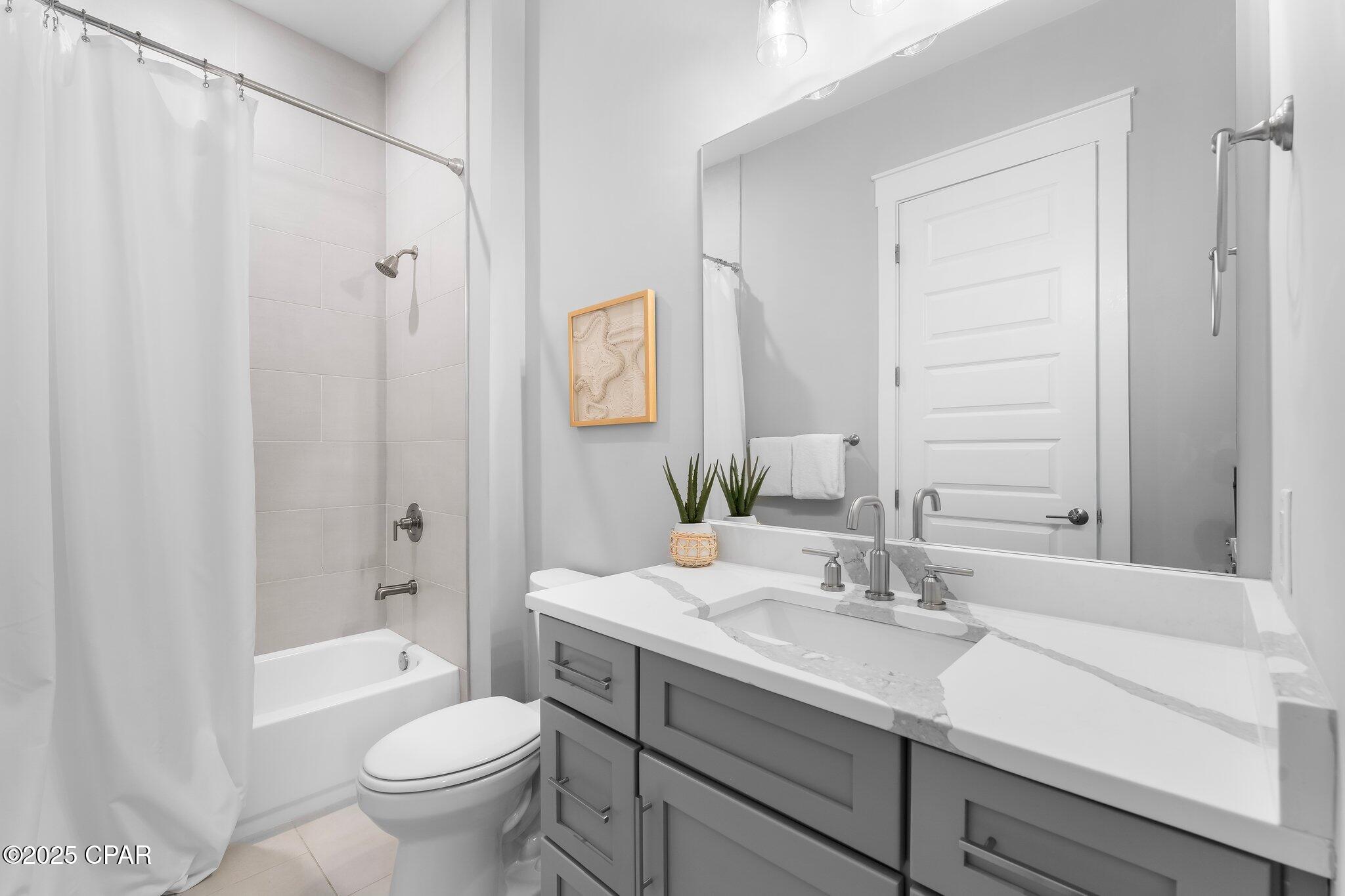 34 W Majestic Palm Drive