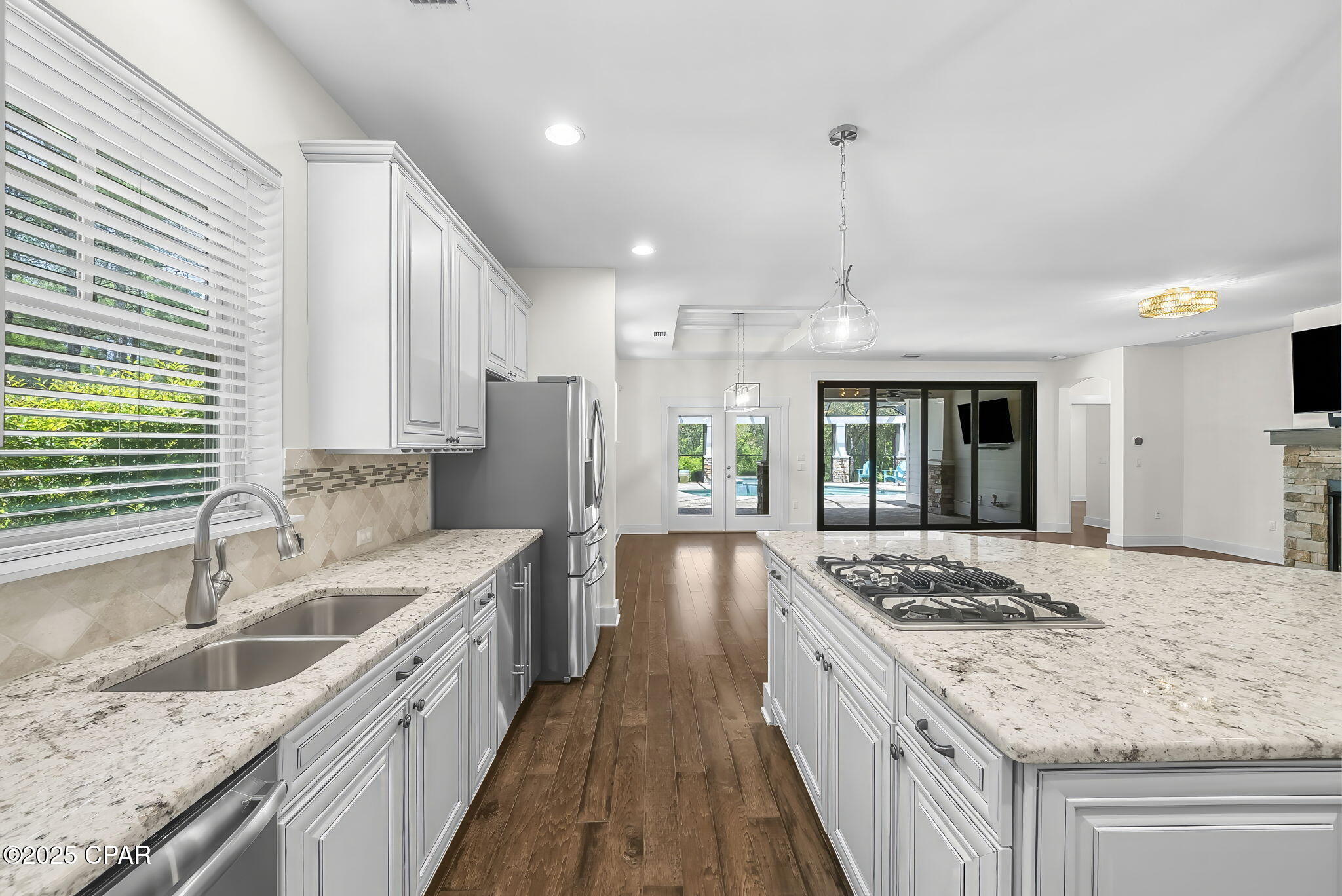 1732 Lost Cove Lane