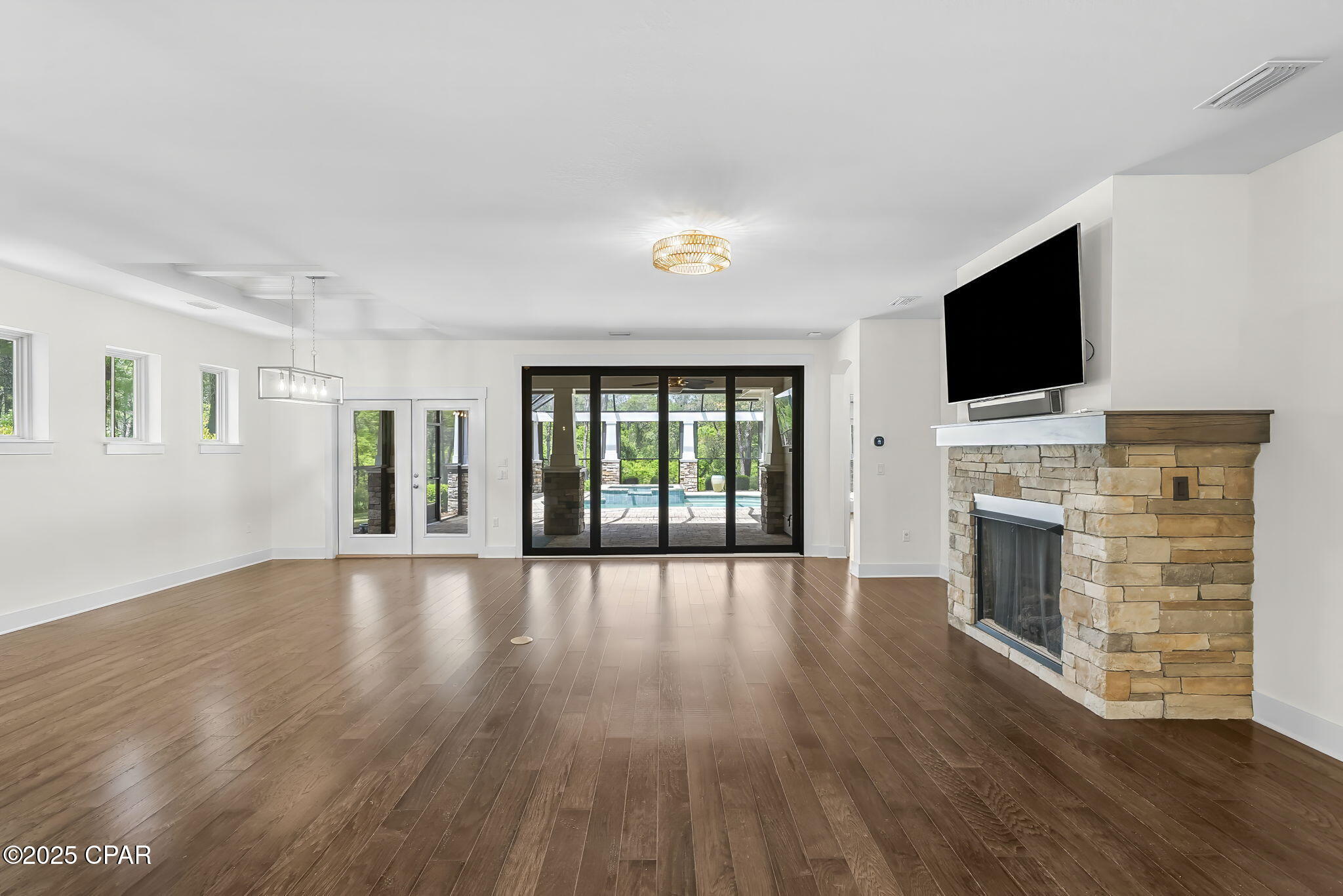1732 Lost Cove Lane