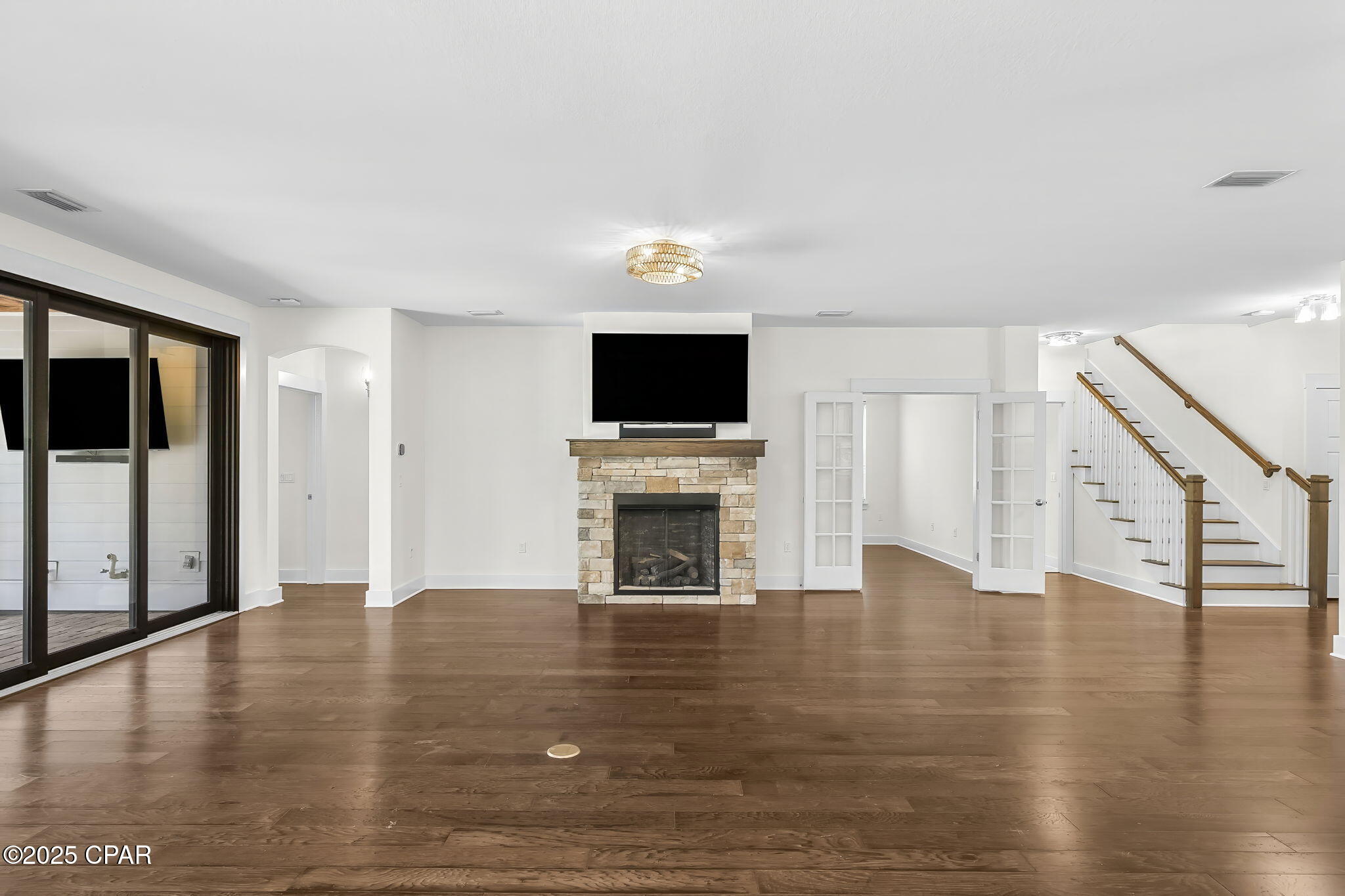 1732 Lost Cove Lane