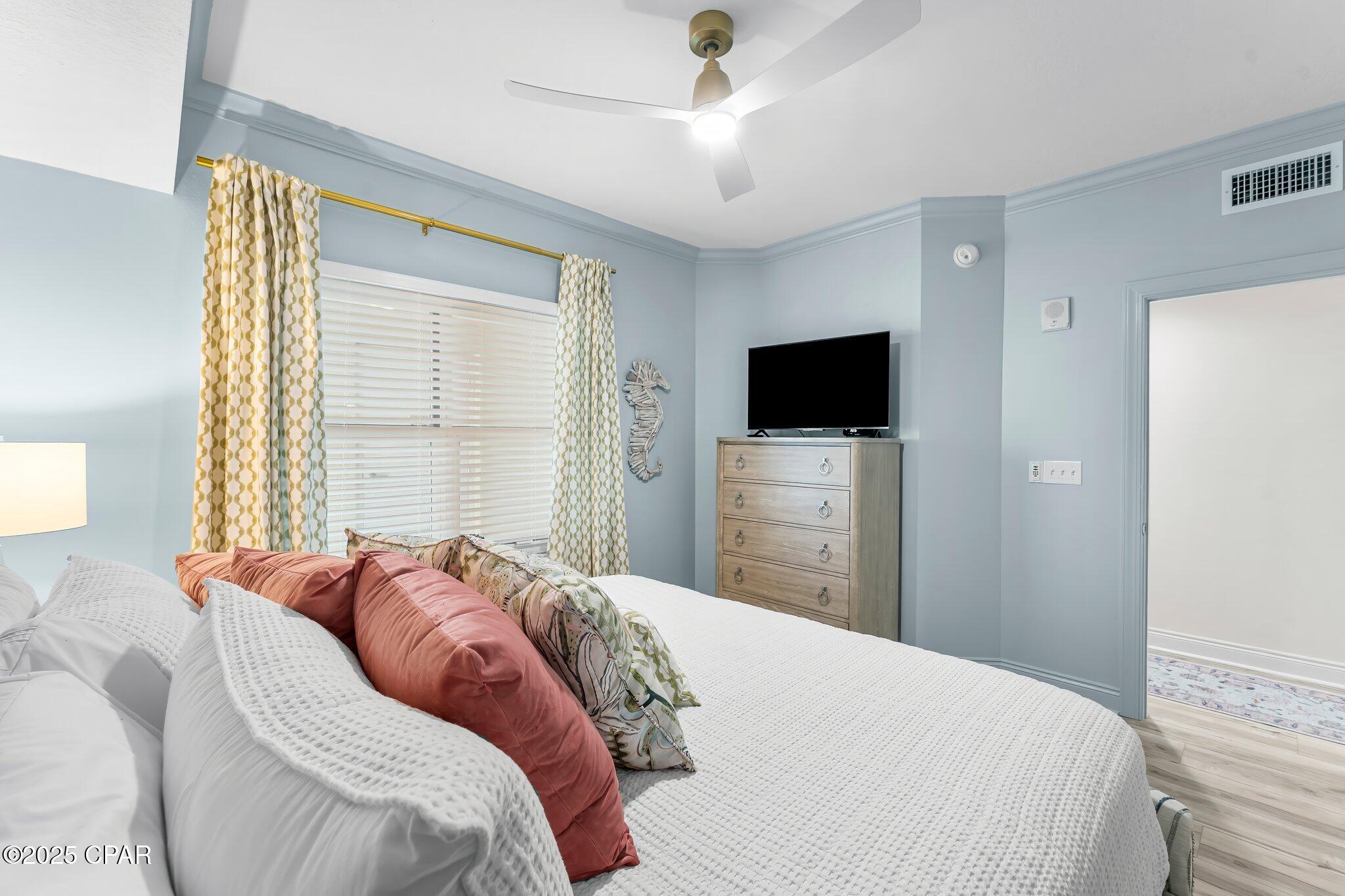 17281 Front Beach Road 1105