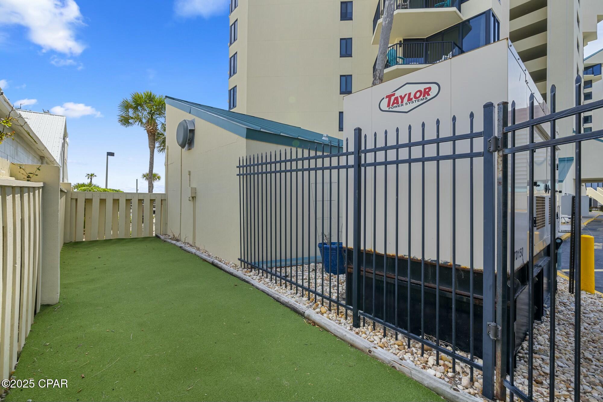 9850 S Thomas Drive 810E
