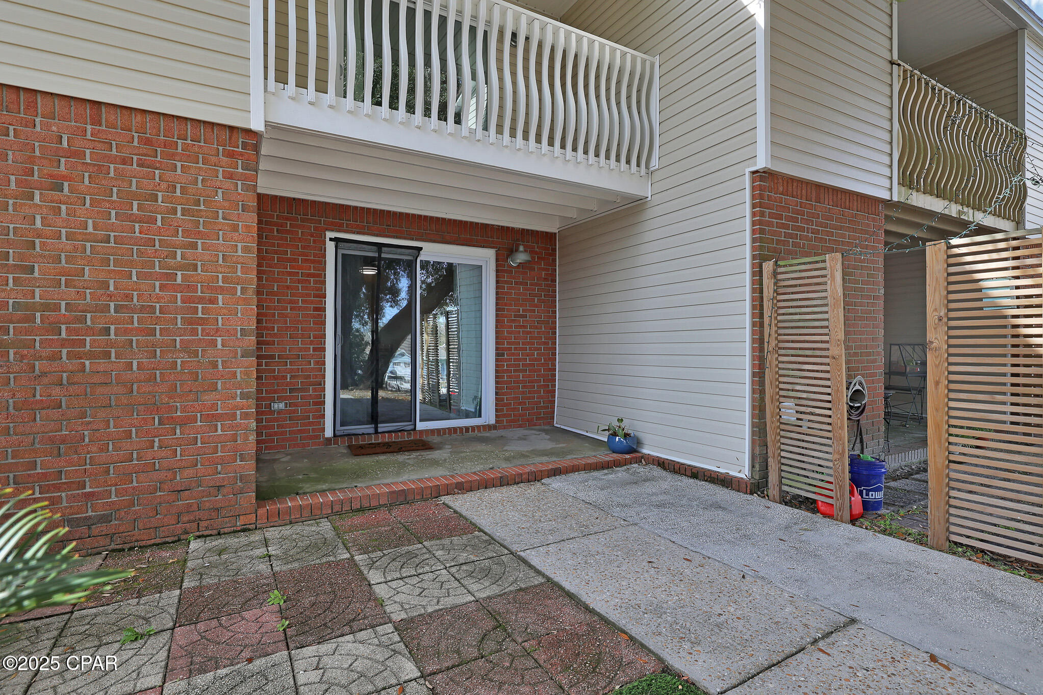 1325 W 12th Street A9