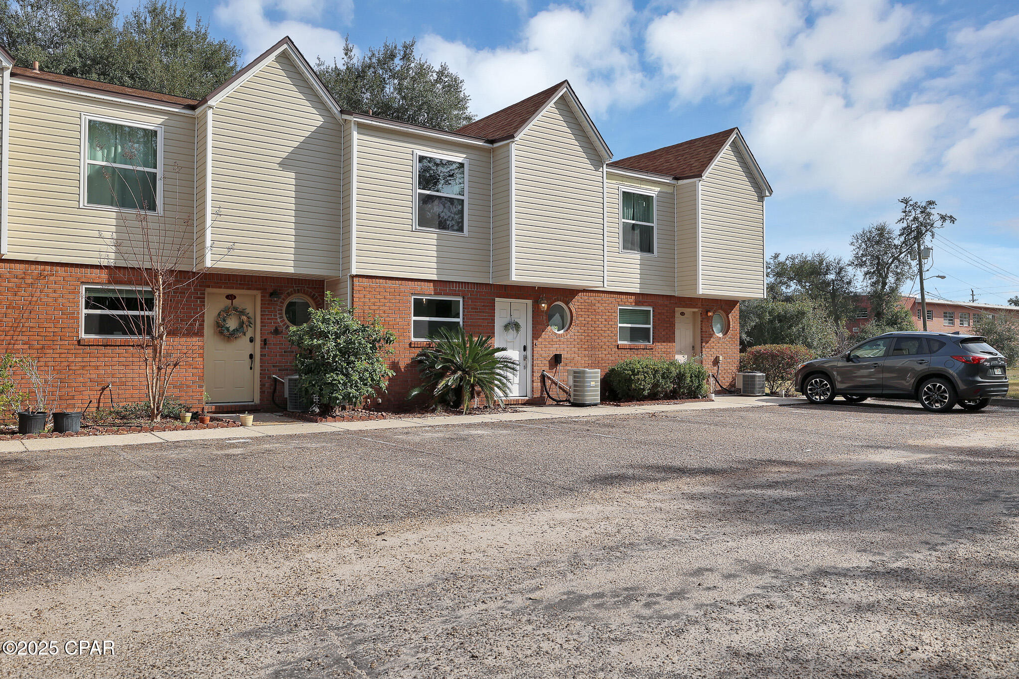 1325 W 12th Street A9