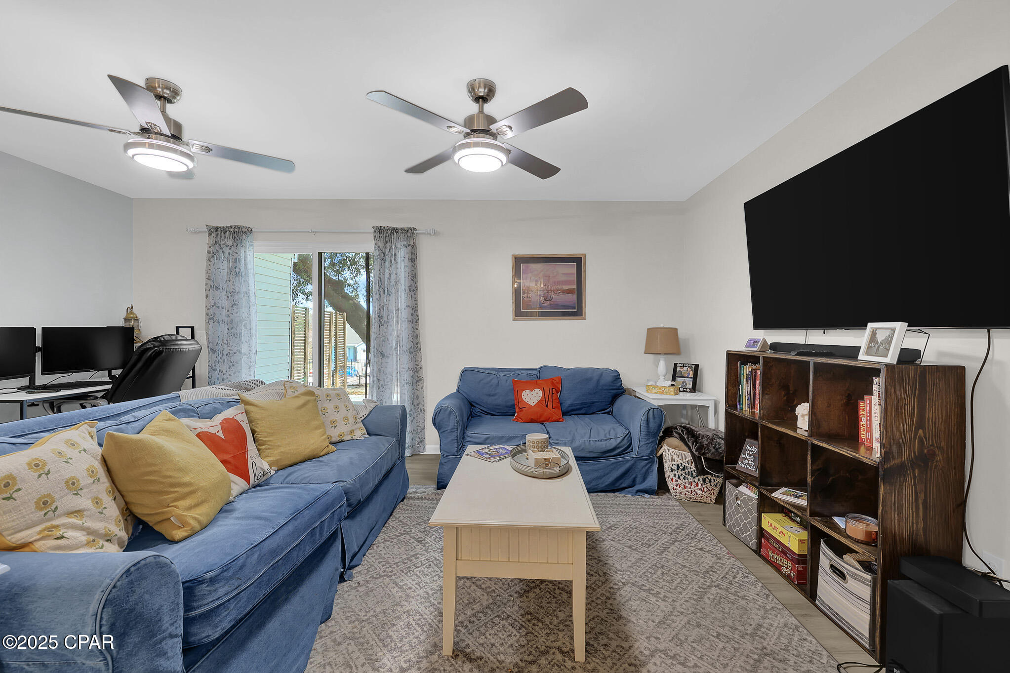 1325 W 12th Street A9