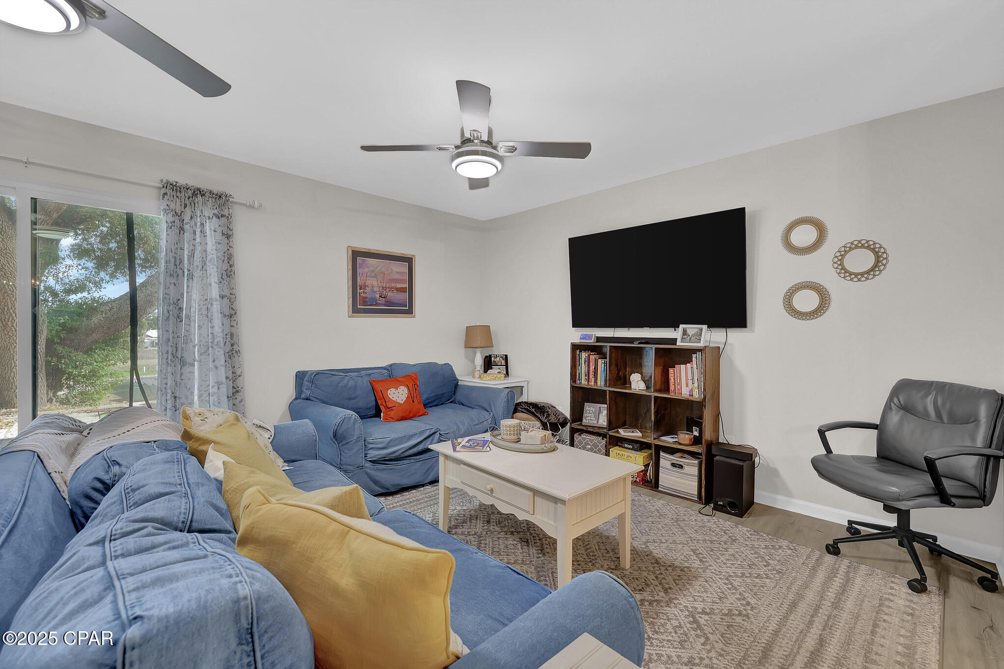 1325 W 12th Street A9