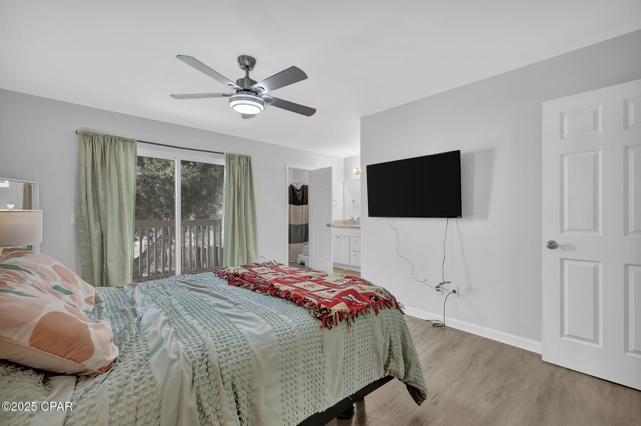 1325 W 12th Street A9