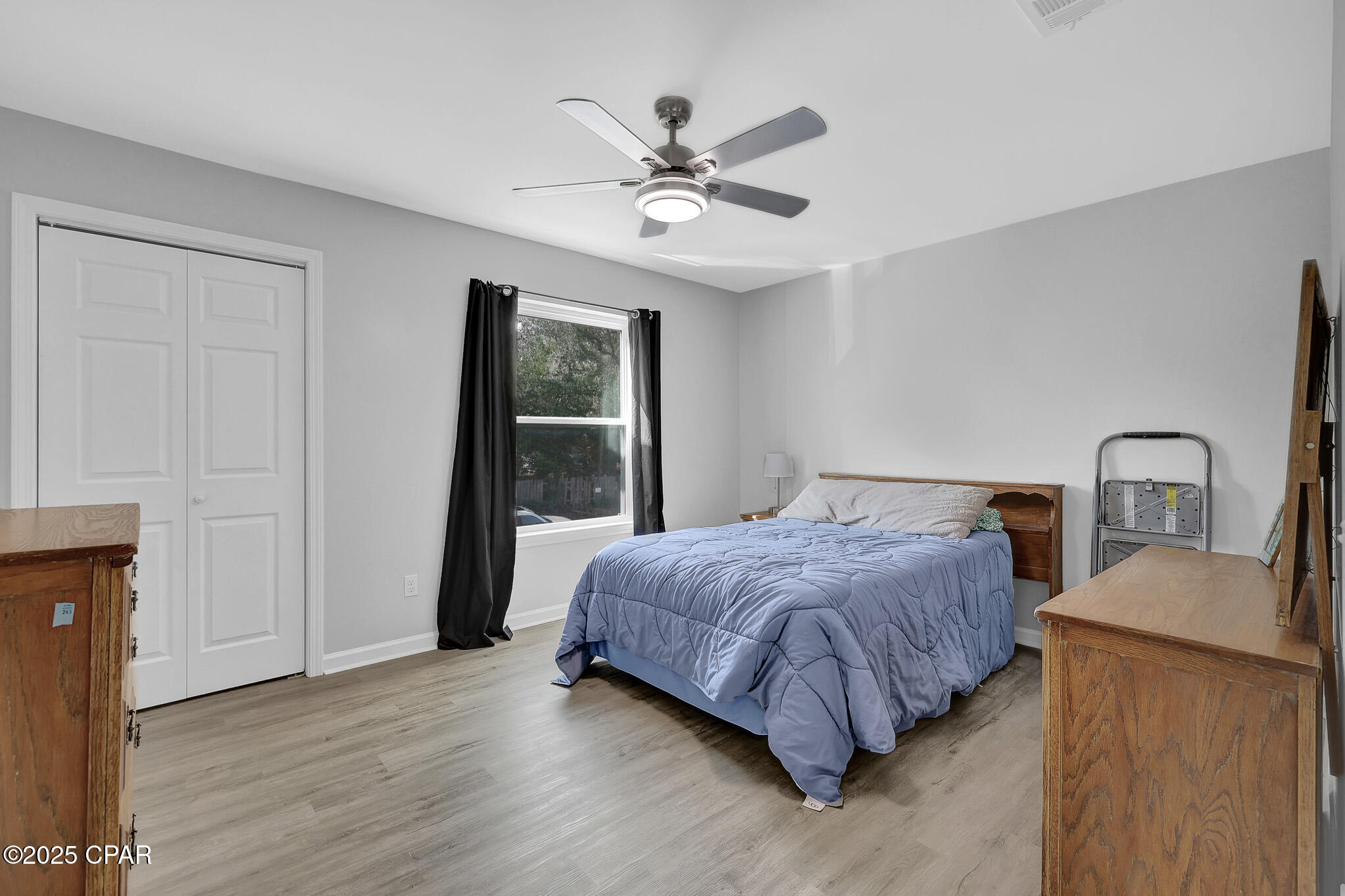 1325 W 12th Street A9
