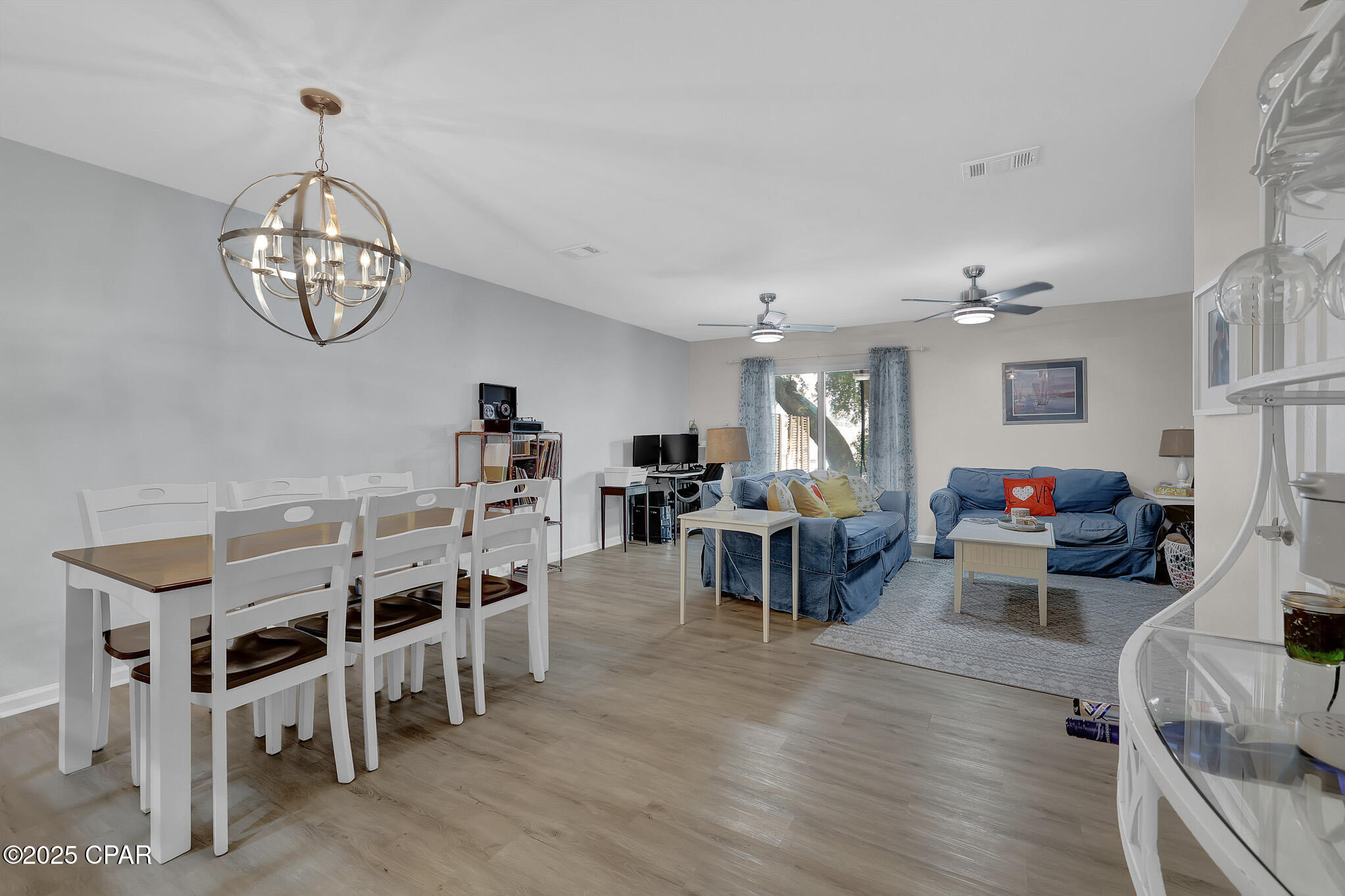 1325 W 12th Street A9