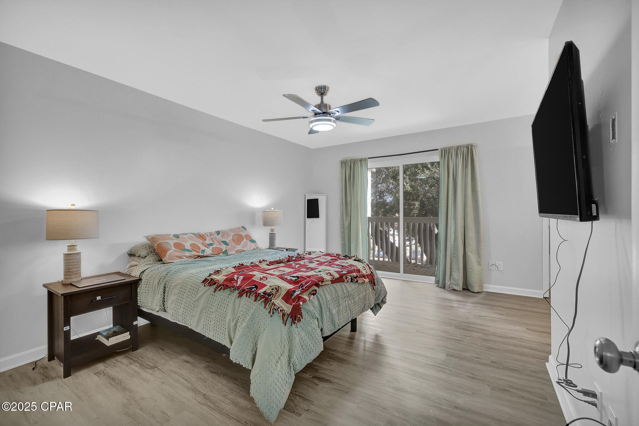 1325 W 12th Street A9