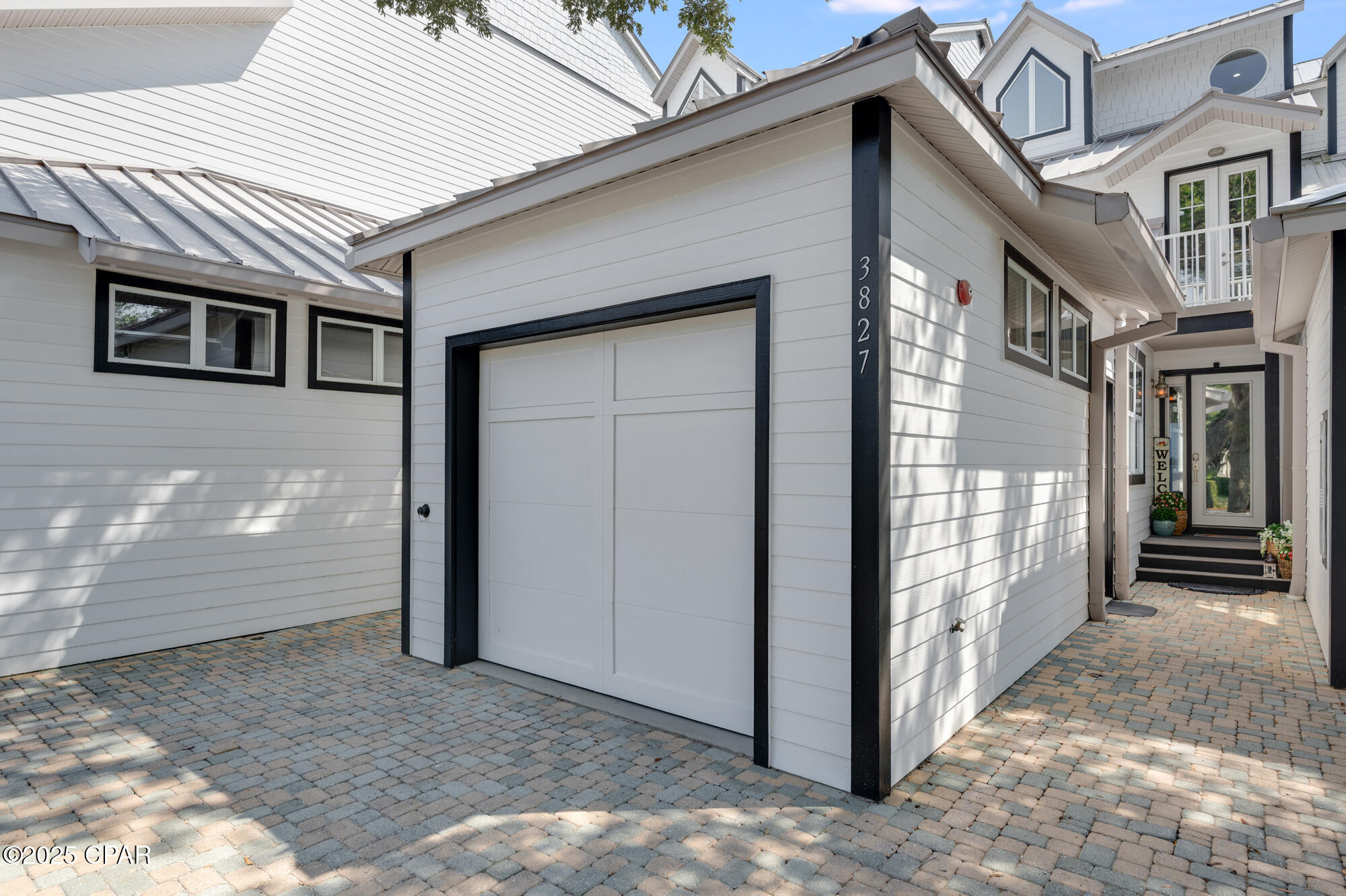 3827 Mariner Drive, Beach