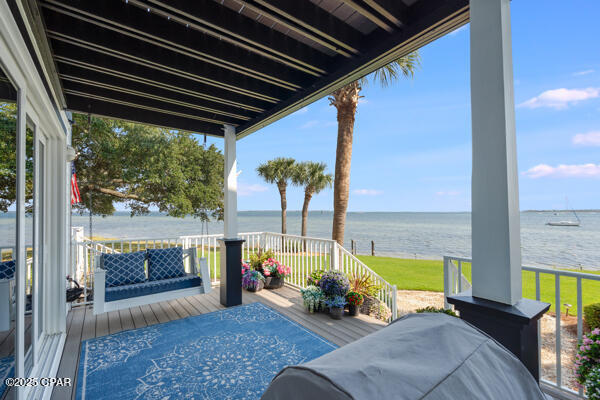3827 Mariner Drive, Beach