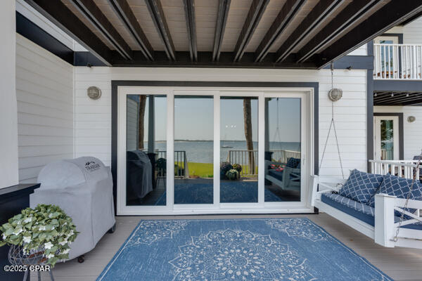 3827 Mariner Drive, Beach