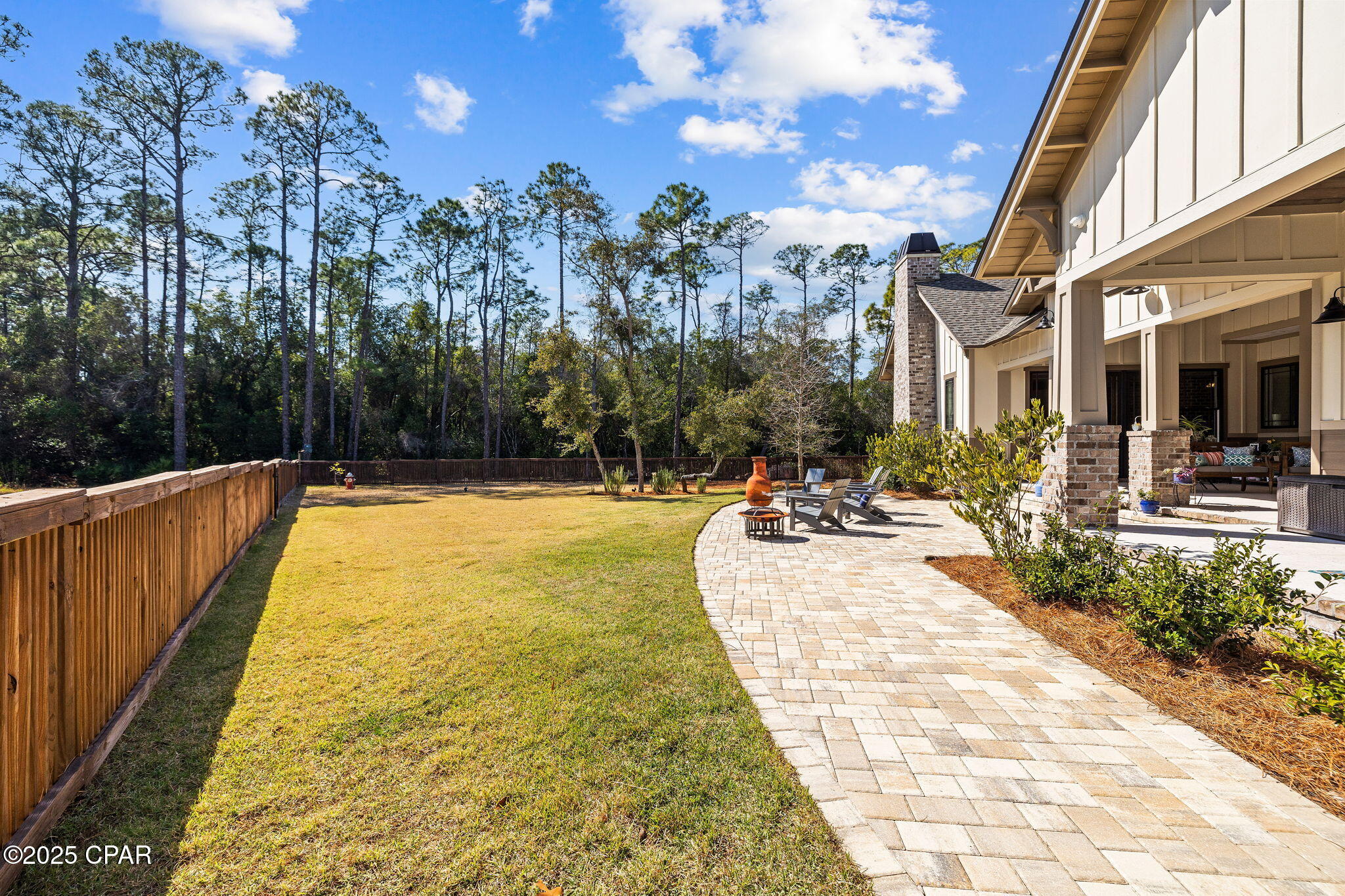 1400 Otter Point