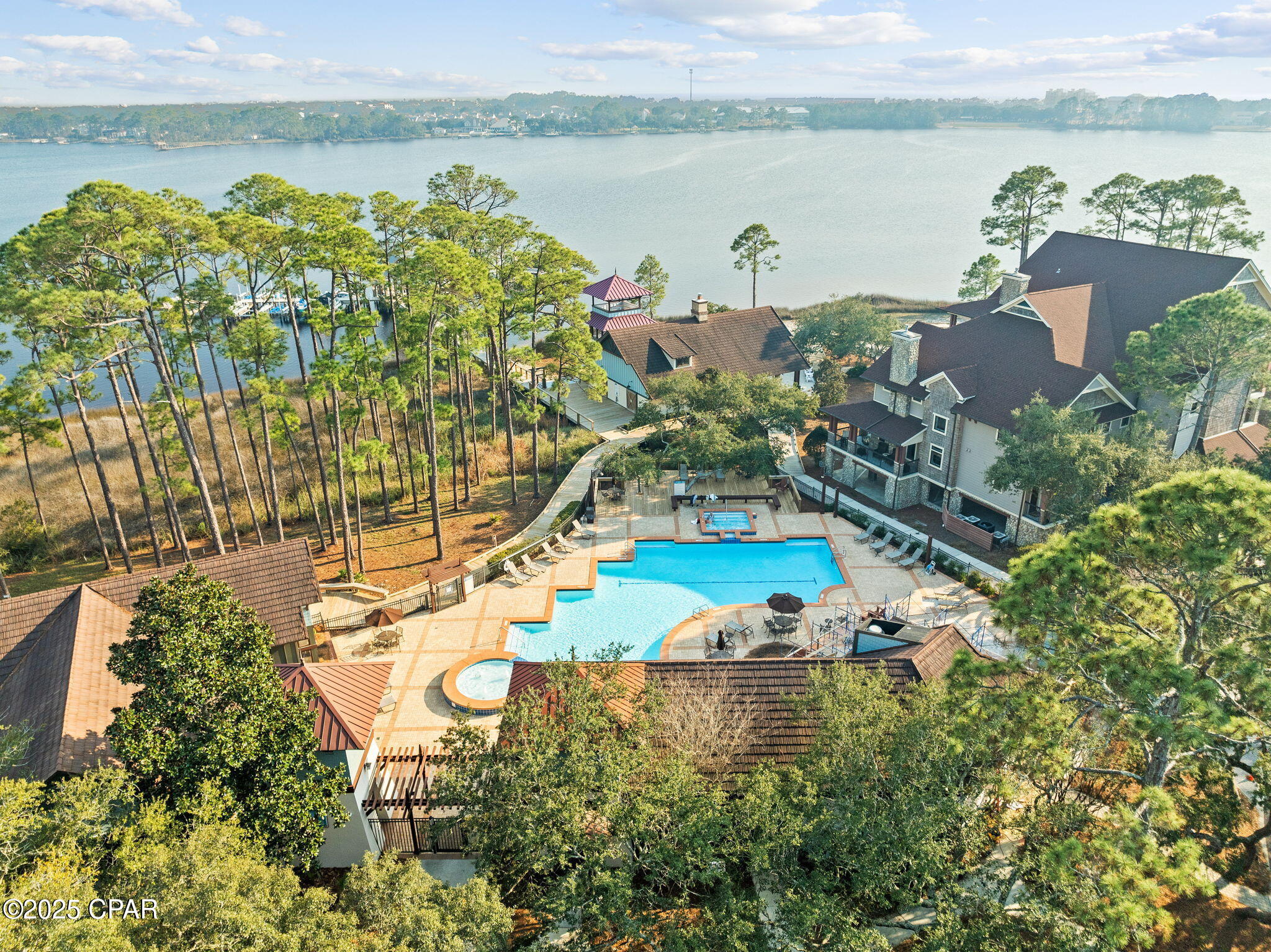1400 Otter Point