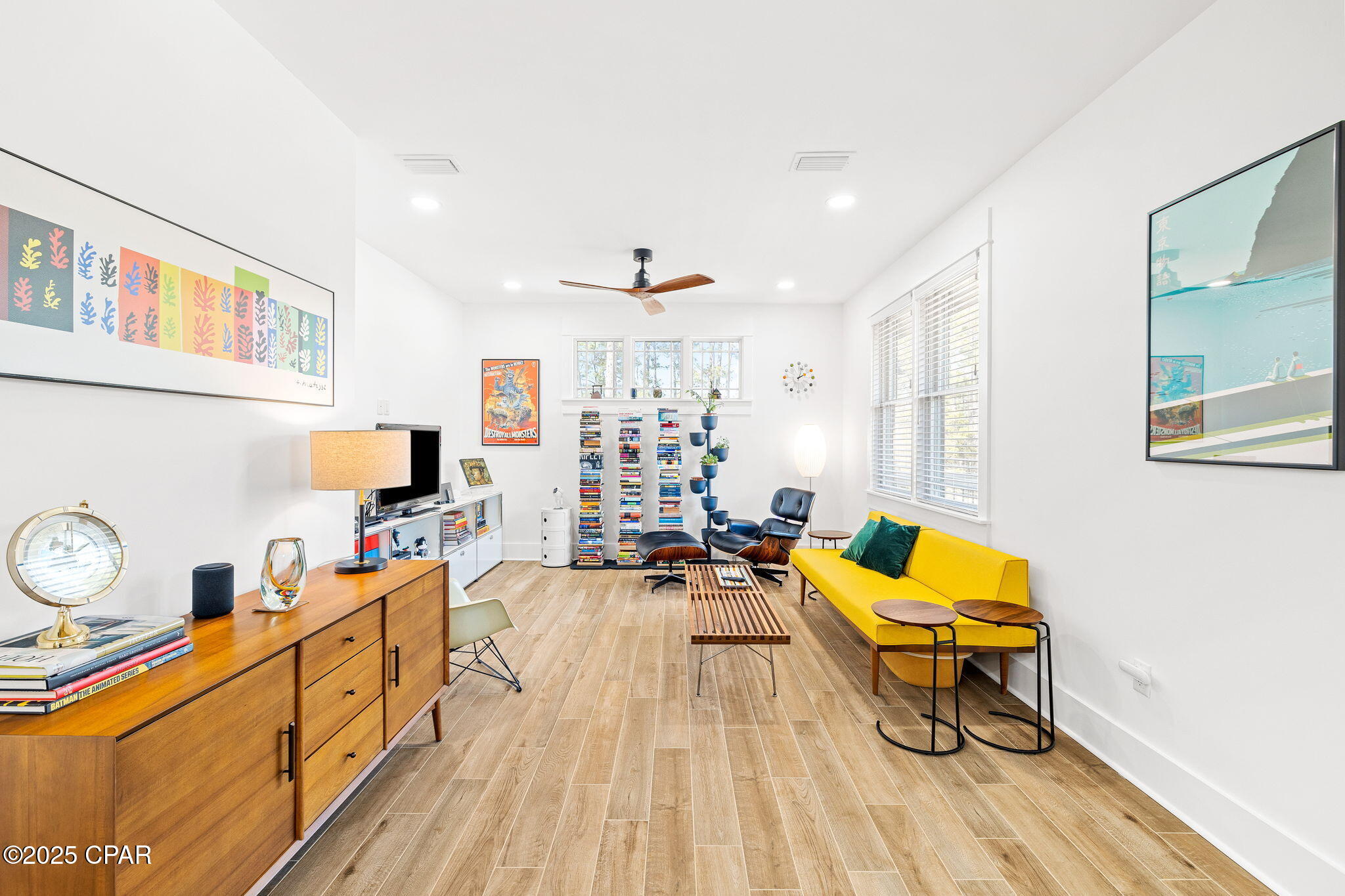 1400 Otter Point