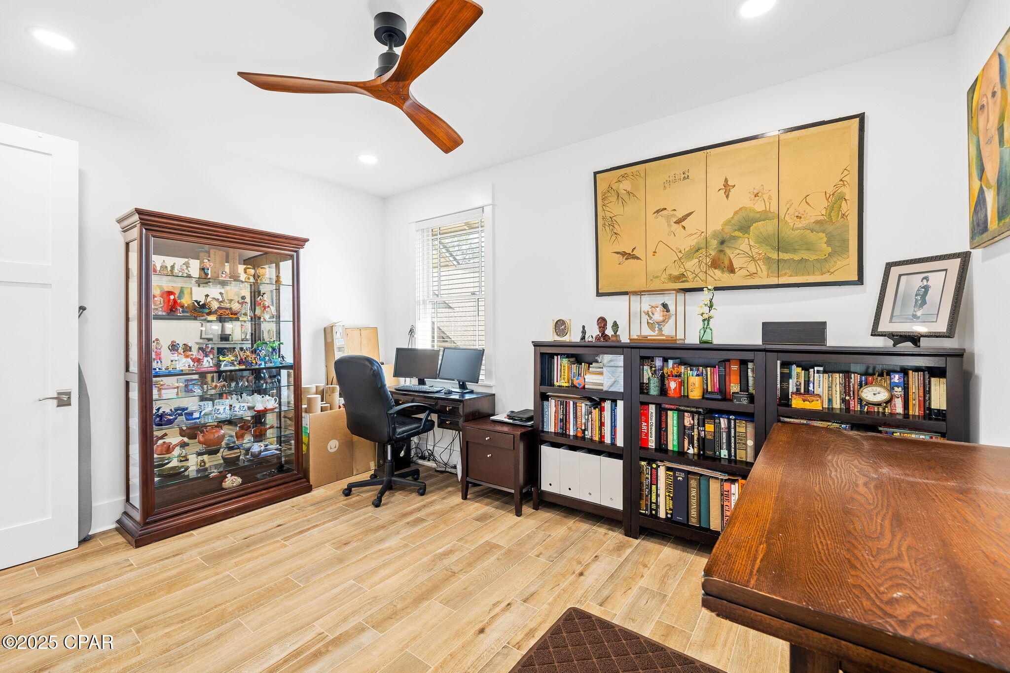 1400 Otter Point
