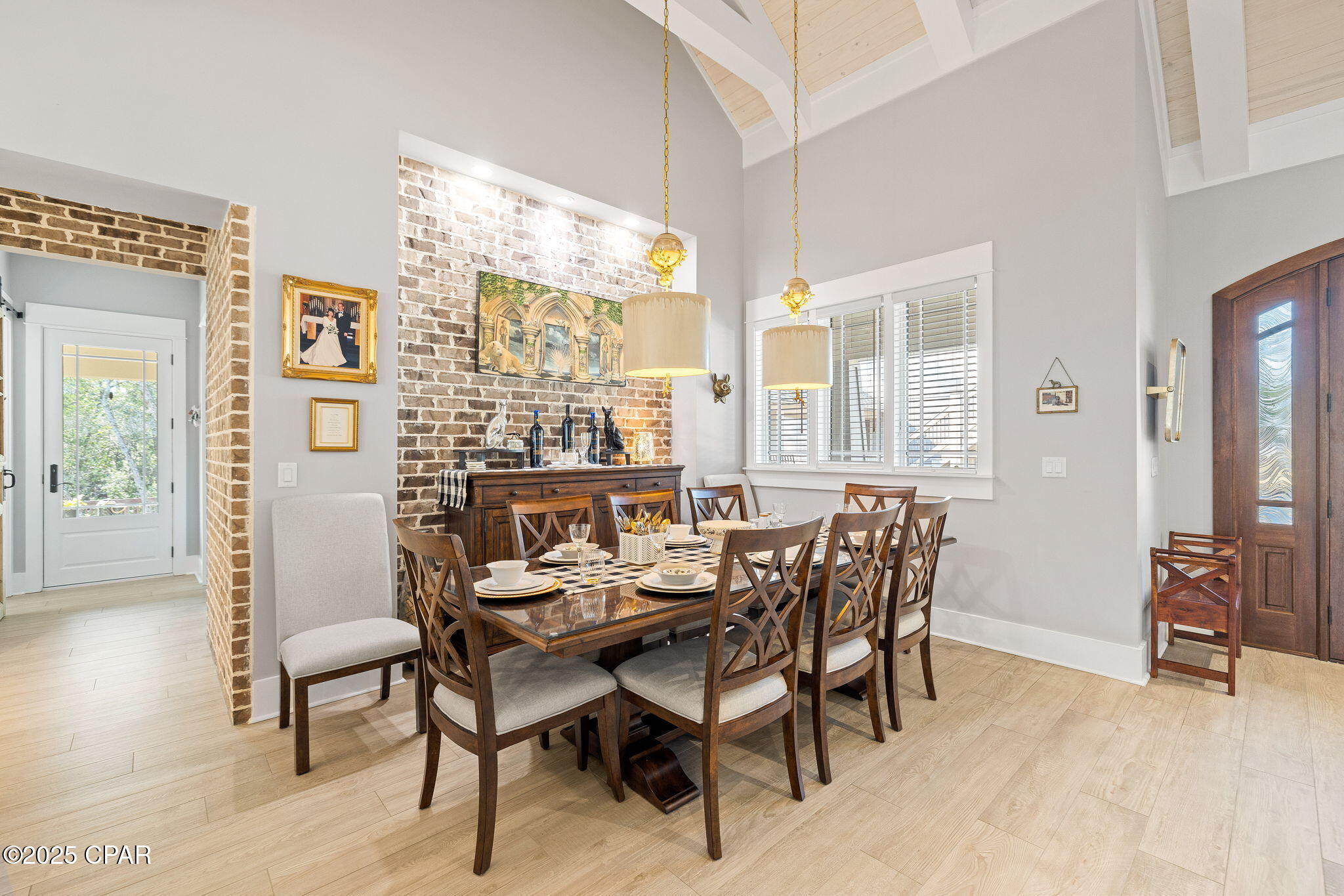 1400 Otter Point