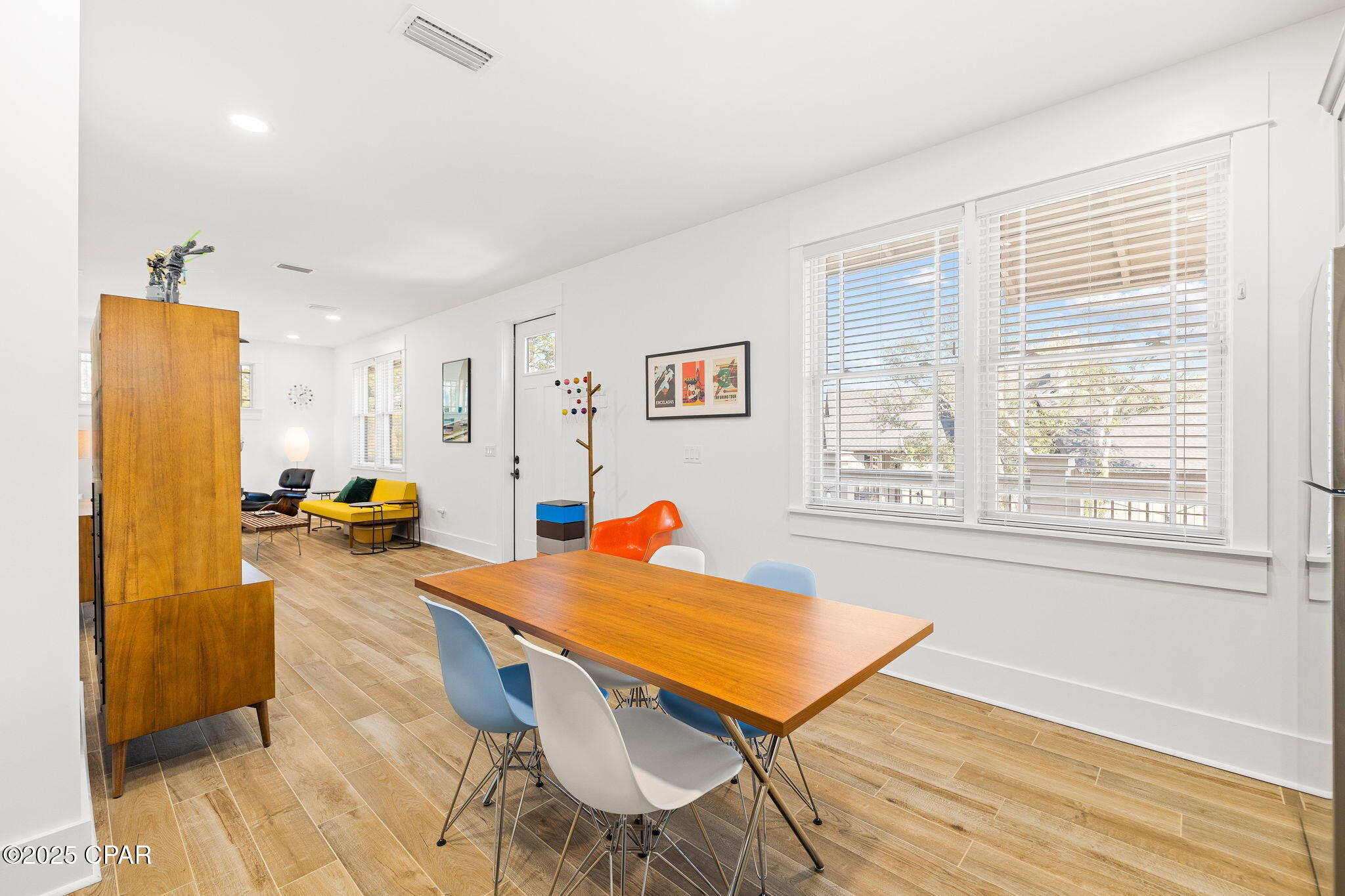 1400 Otter Point