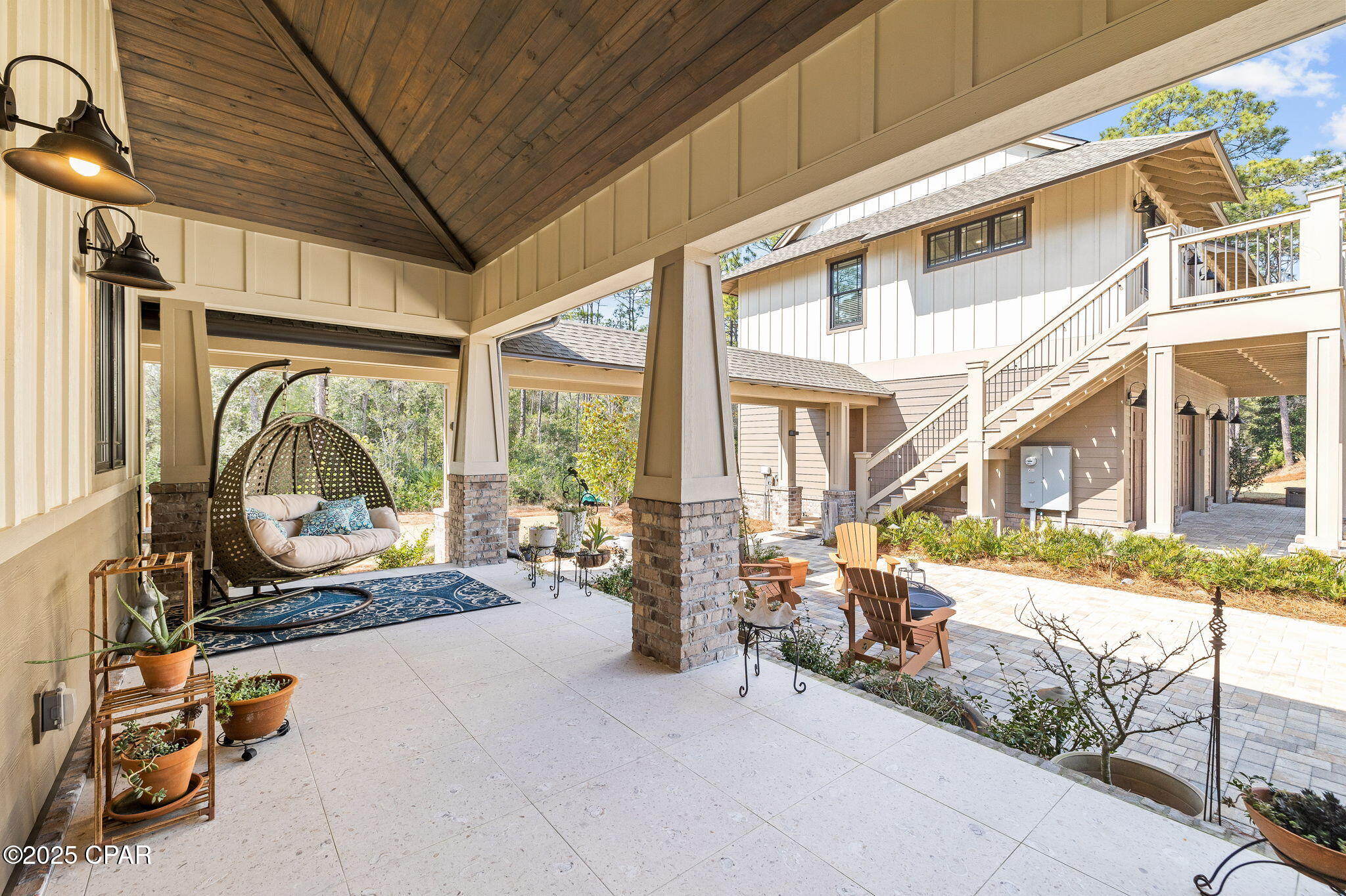 1400 Otter Point