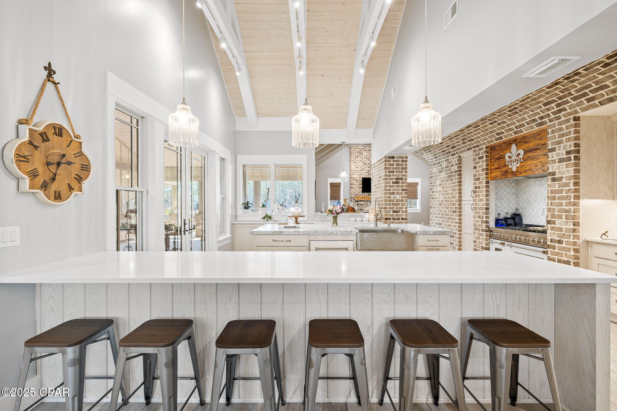 1400 Otter Point