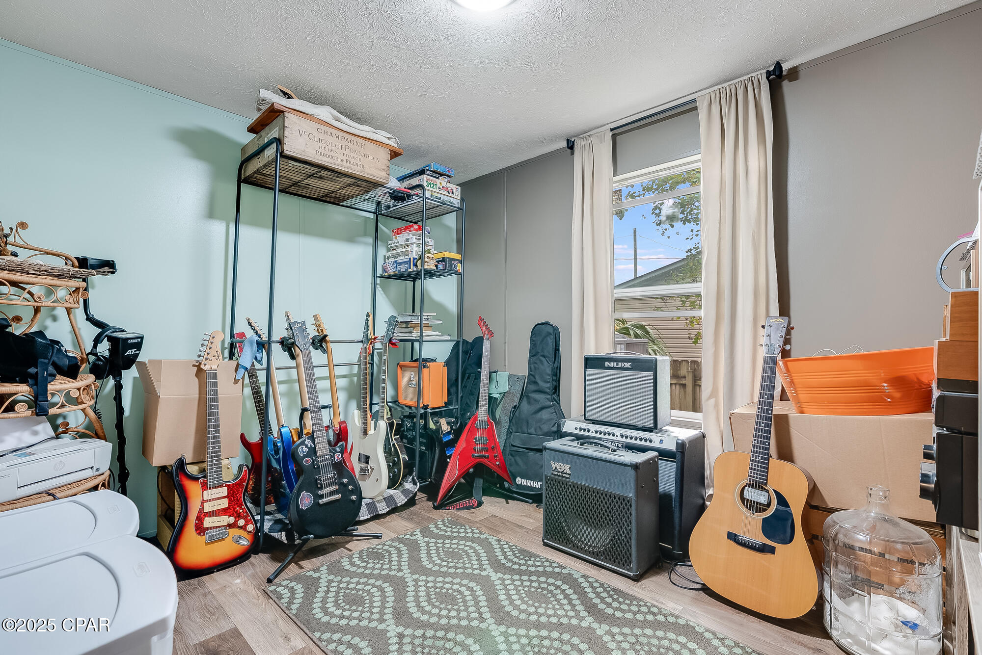 6724 Sunrise Drive