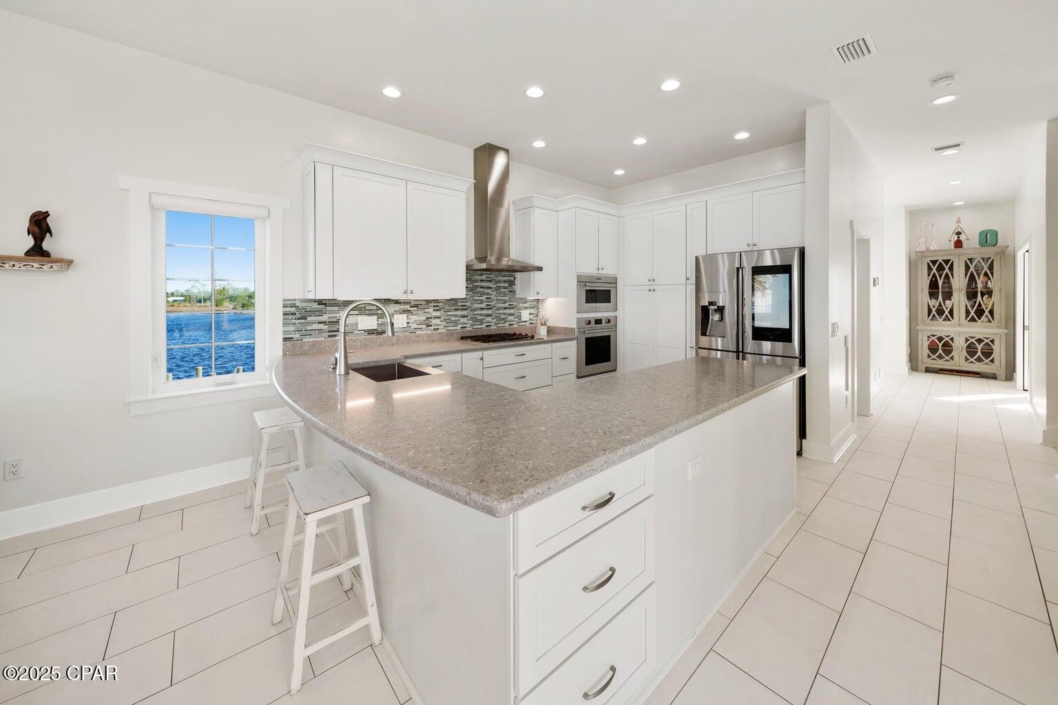 6701 Yacht Club Drive